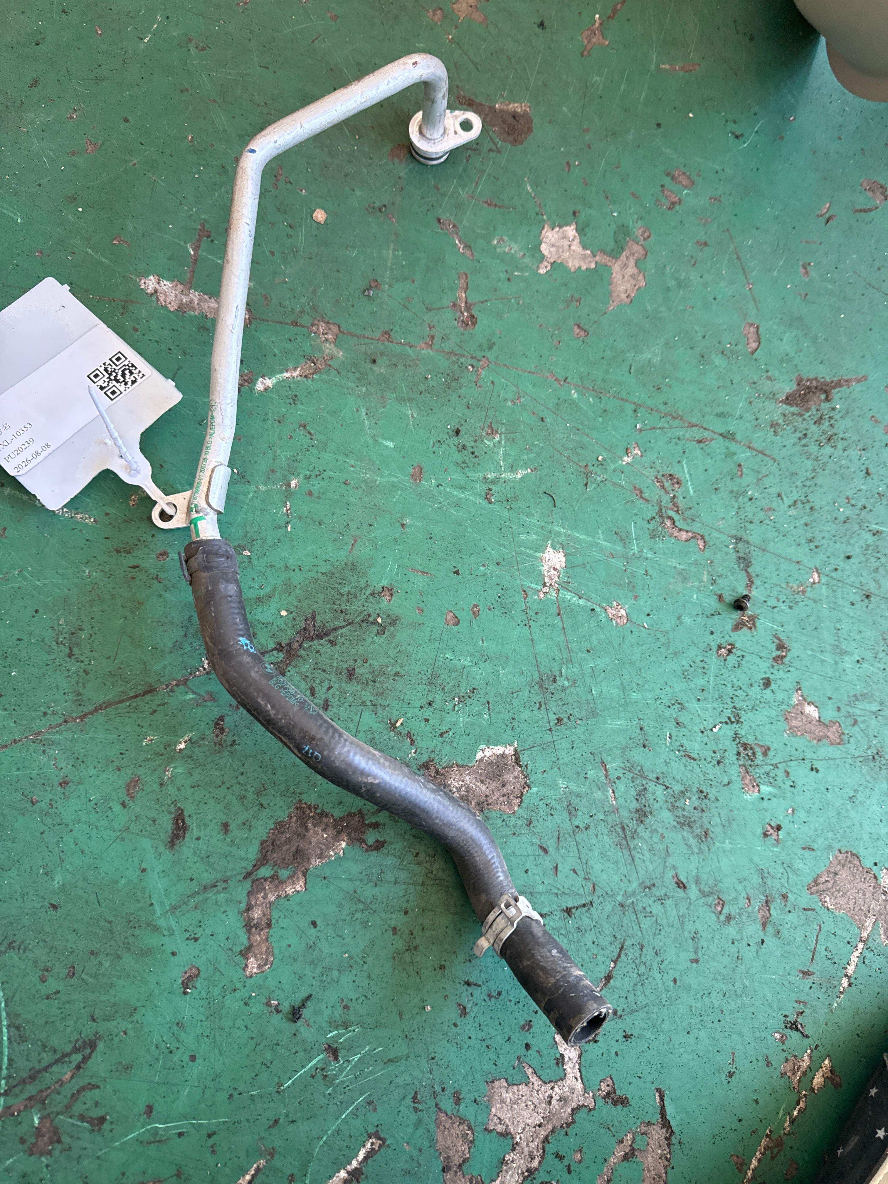 17128606014 变速器油冷却器进水管