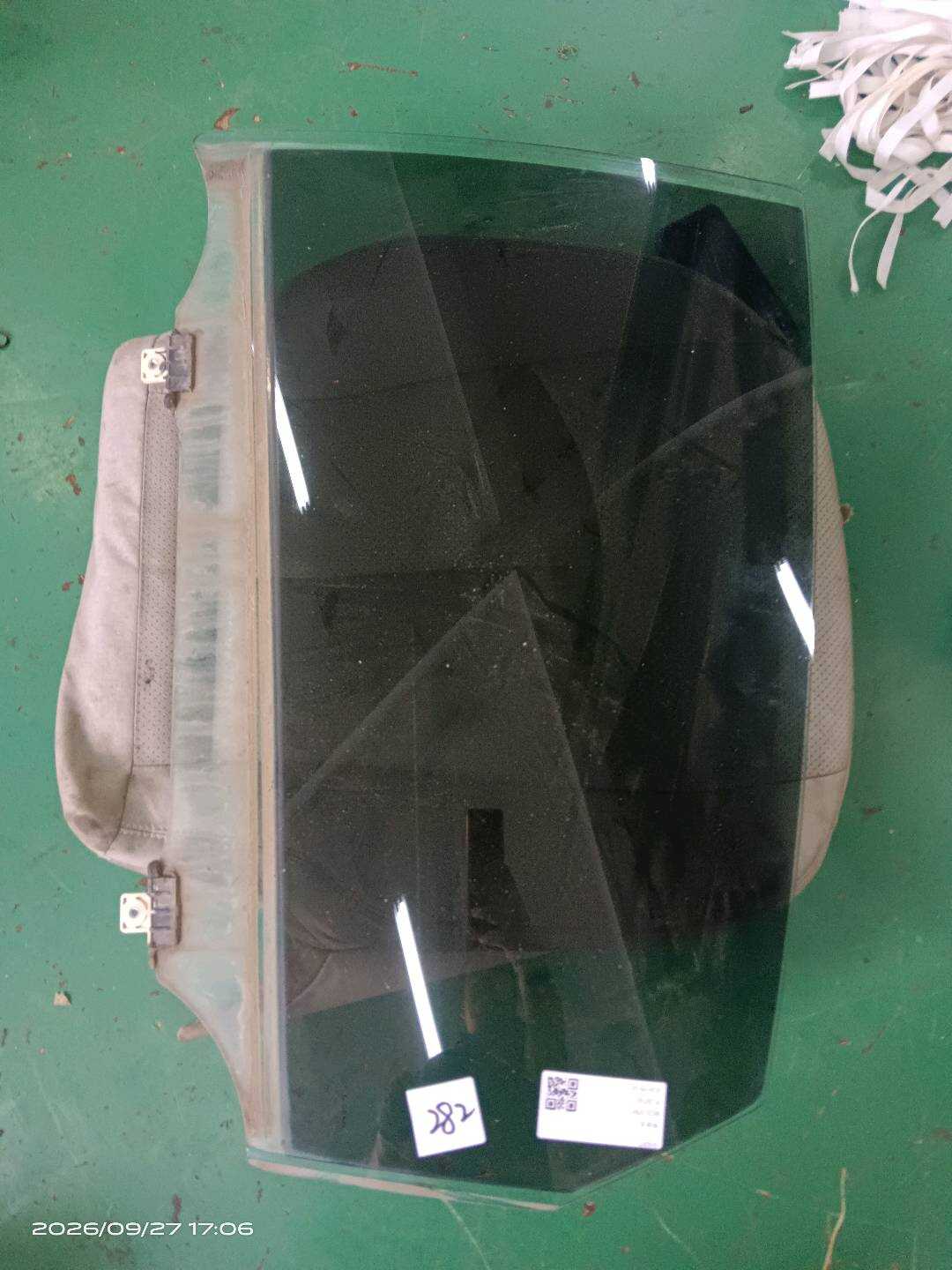 82301JN00A 后门玻璃(左)