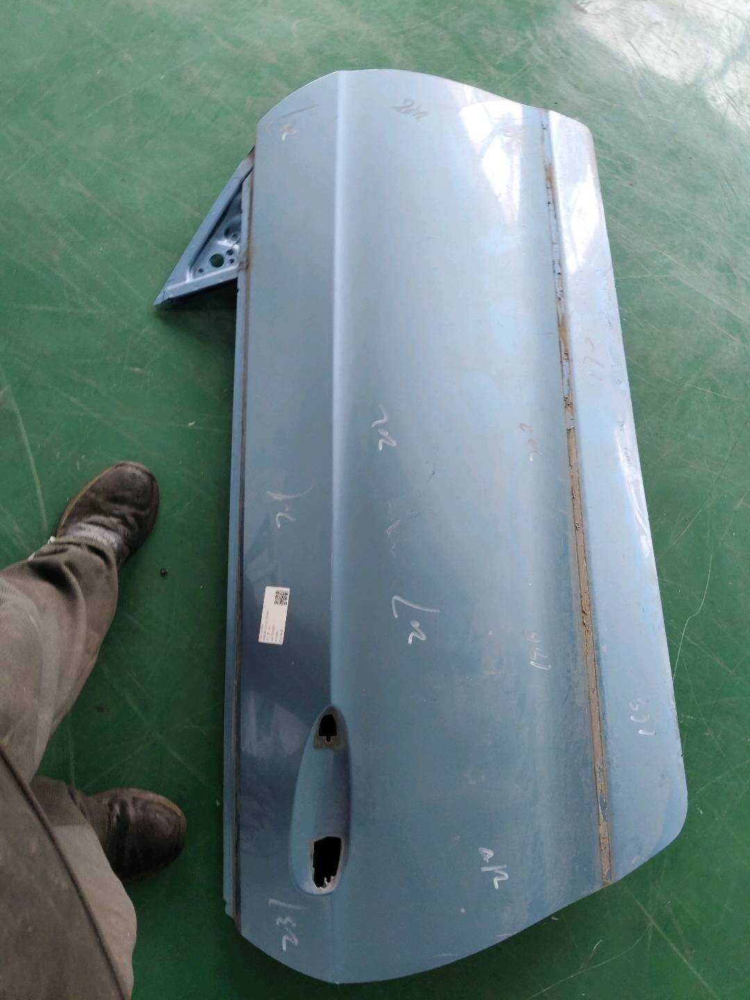 A2077200205 前门壳(右)
