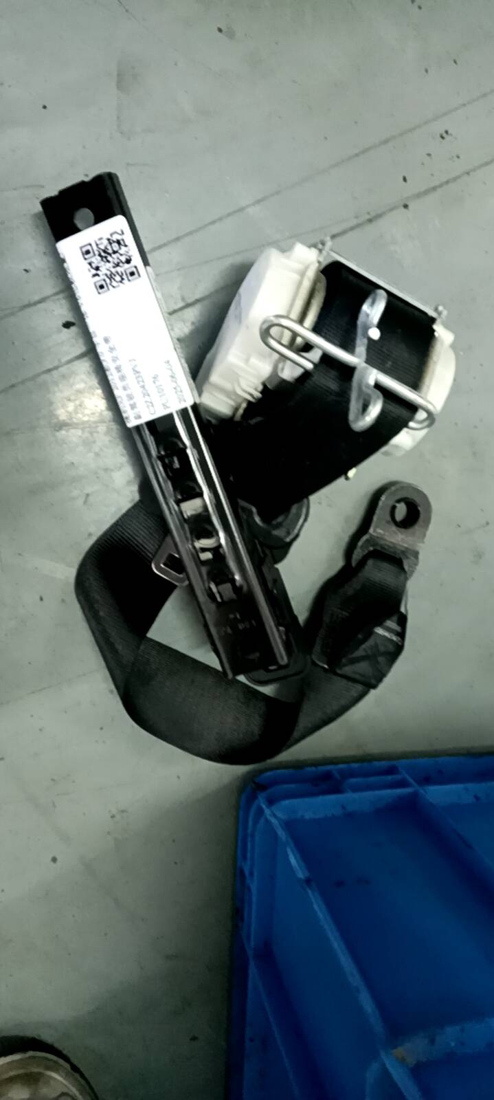 C2Z20423PVJ 副驾驶员座椅安全带