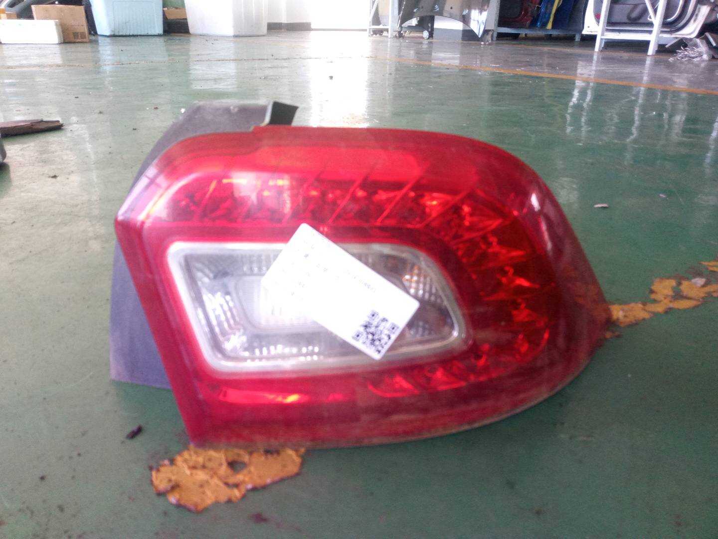 5477026 Outer Tail Light Assembly, Right