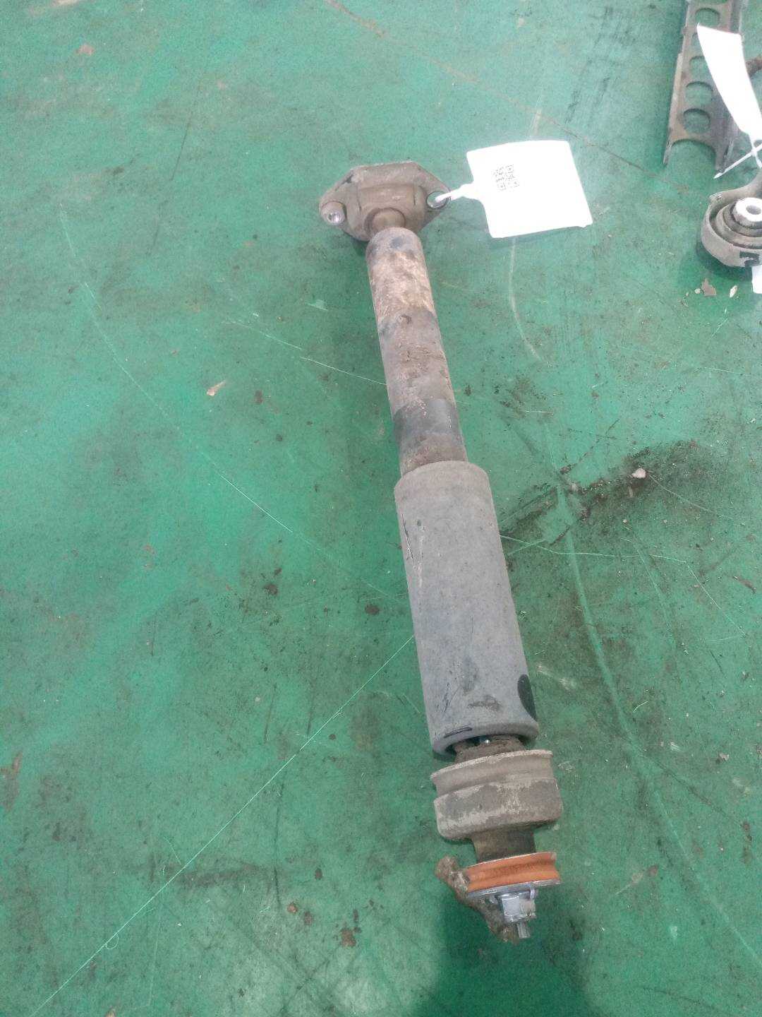 33526771555 后减震器芯