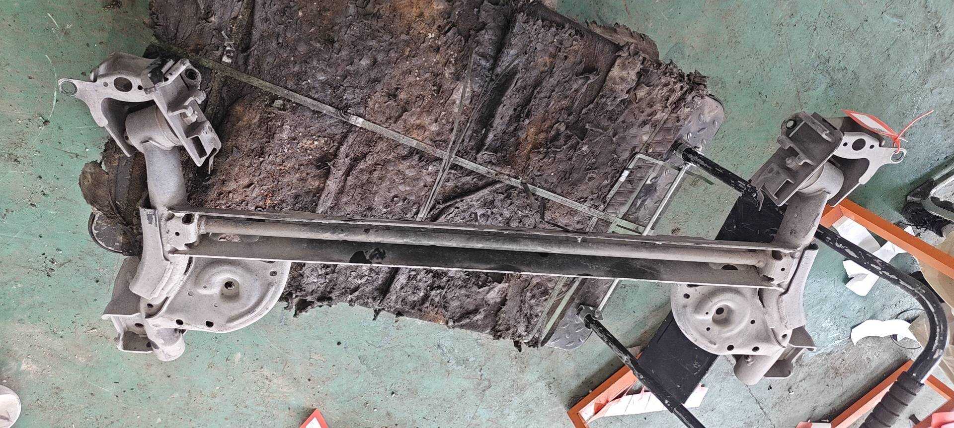 555015MA1B 后桥总成