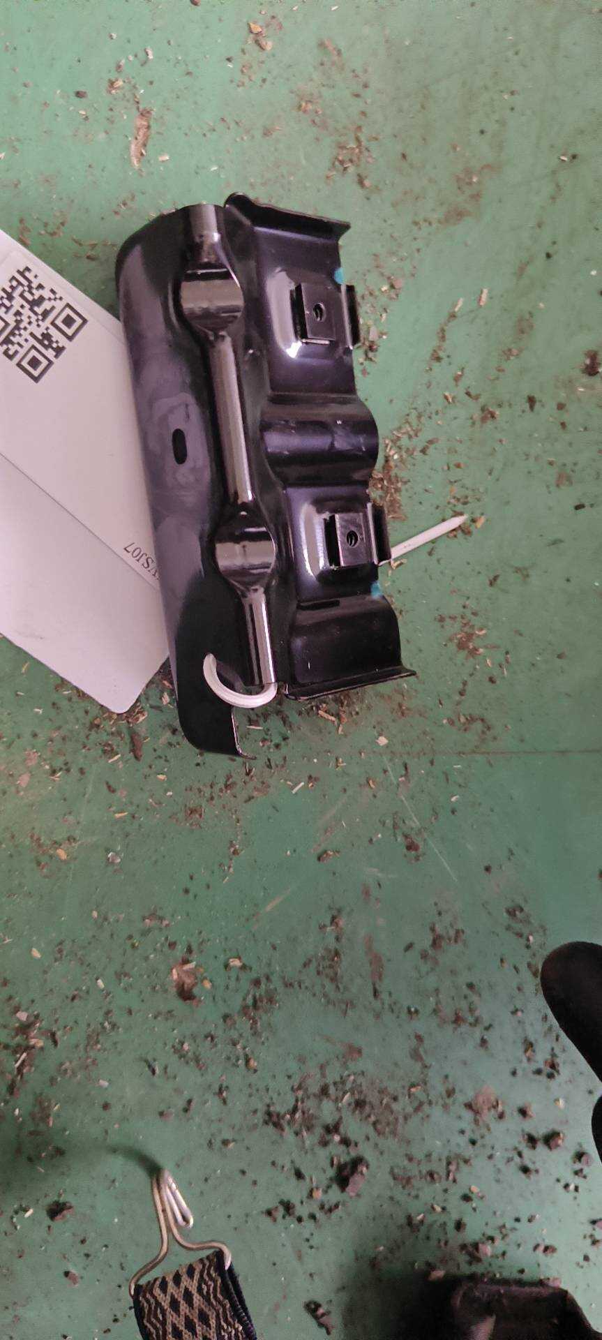 84137390 Front Door Armrest Bracket, Left