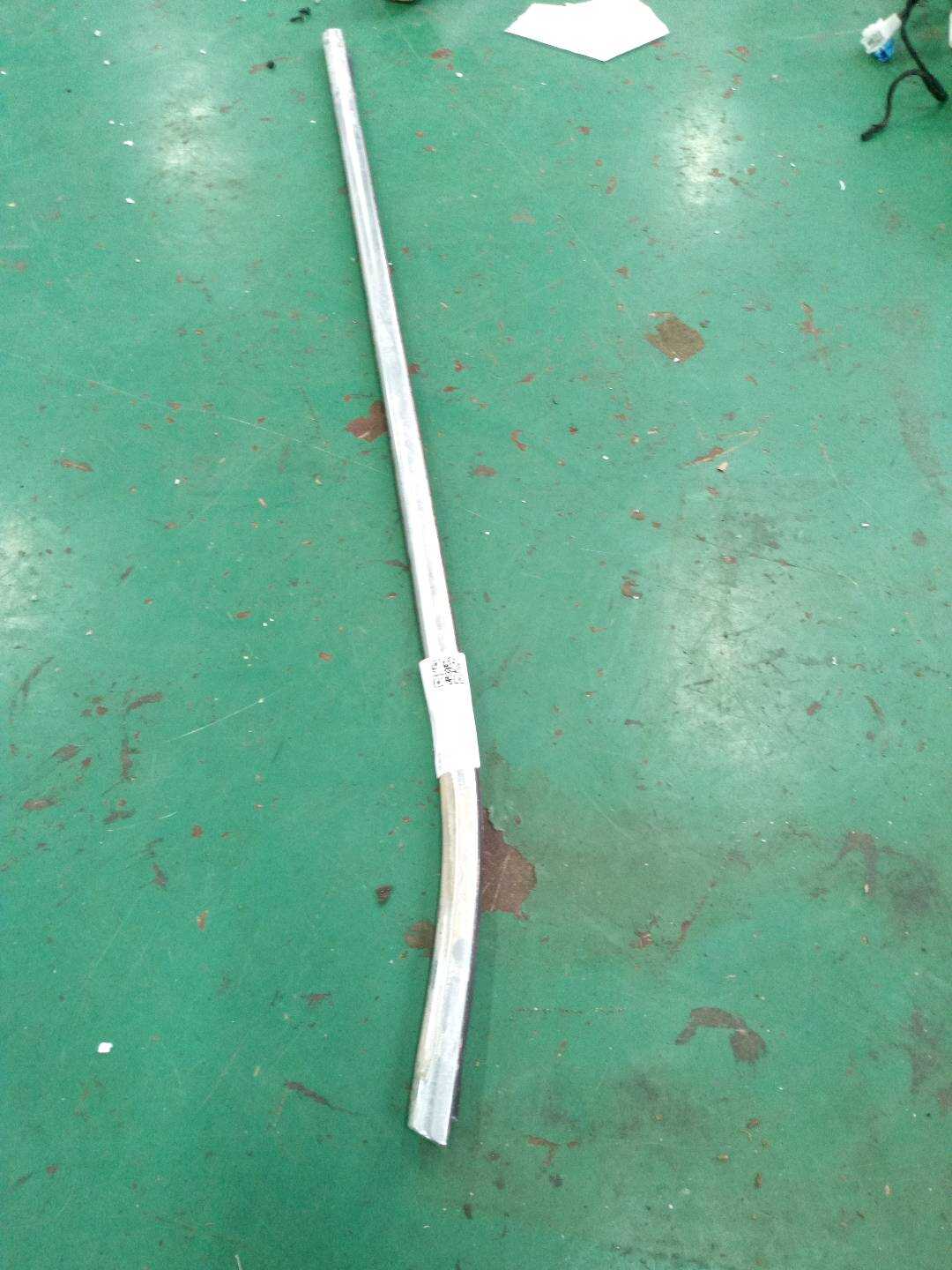 51337289619 前门玻璃压条（左外）