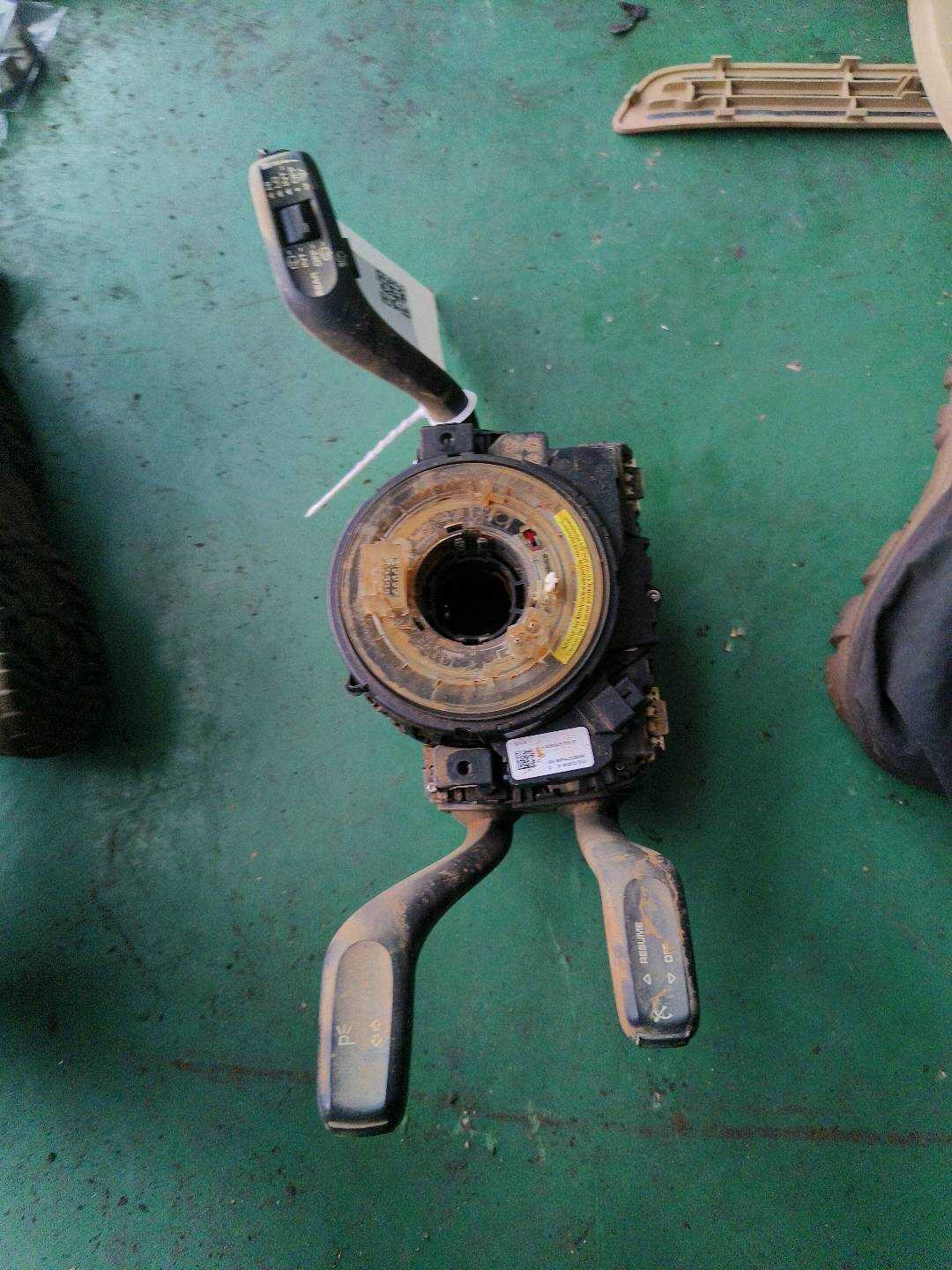 95861307103 组合开关