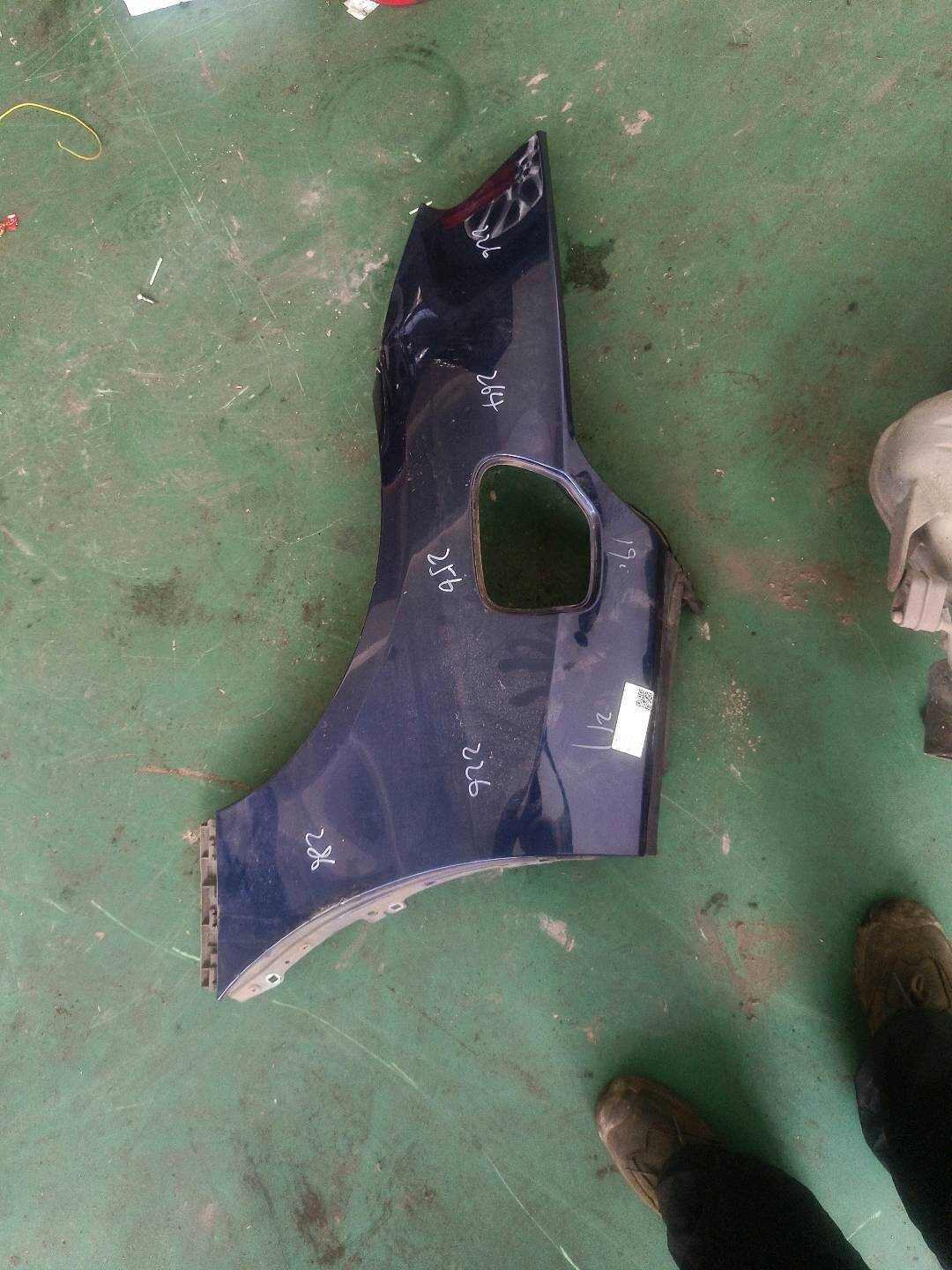 41009633662 Rear Fender, Right