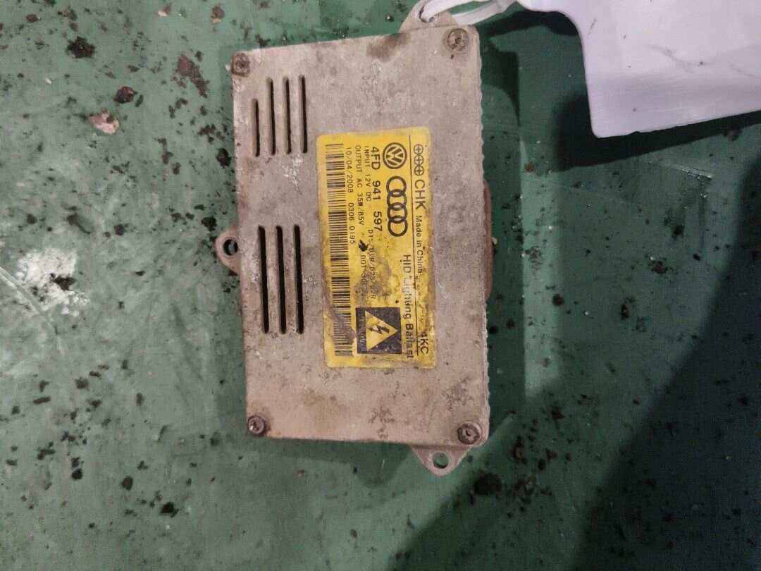 8K0941597 Headlight Ballast (Right), Left