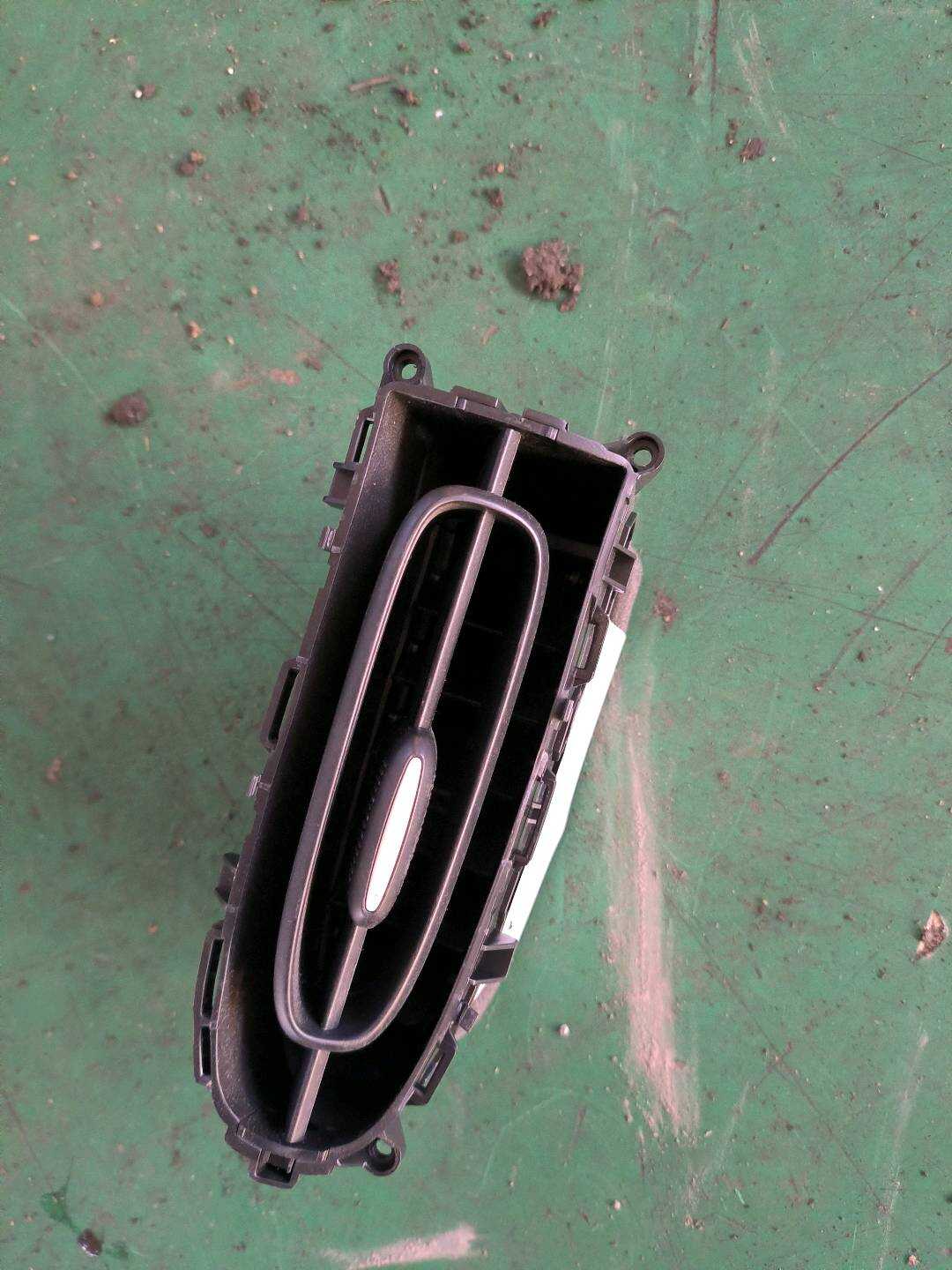 5510240TB11 中央右风口壳体总成