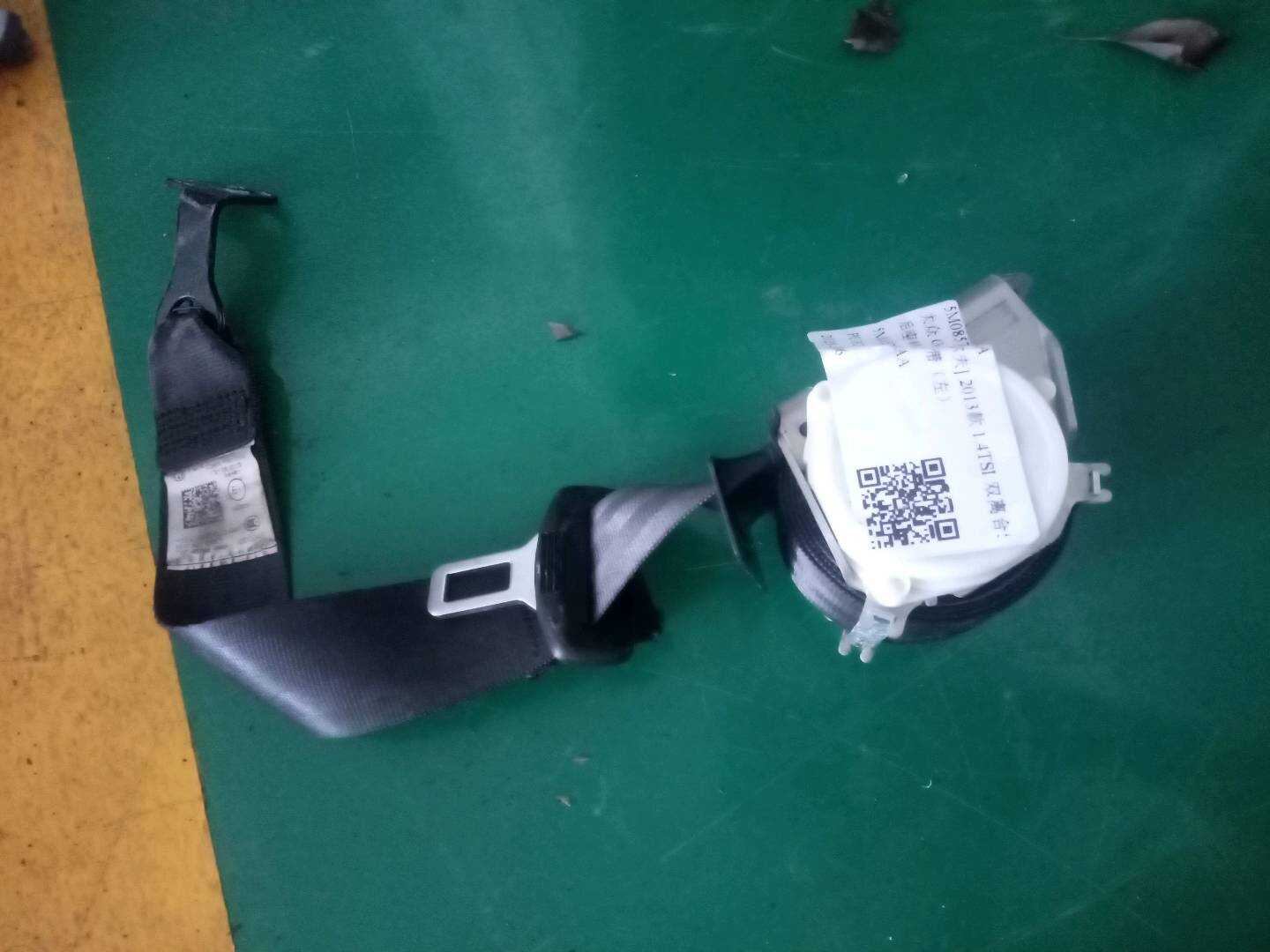 5M0857805RAA 后座椅侧安全带(左)