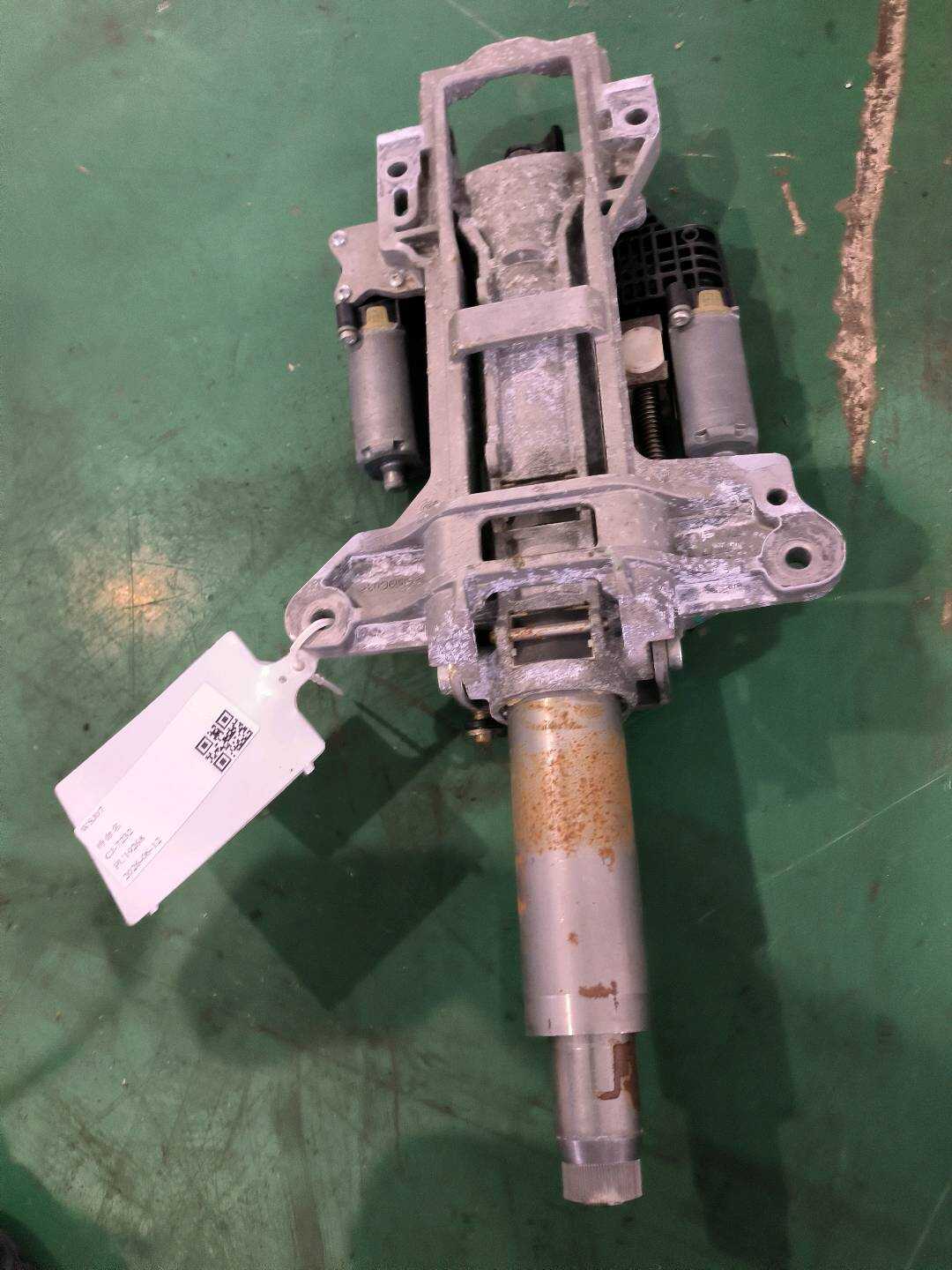P0002333AH 转向管柱