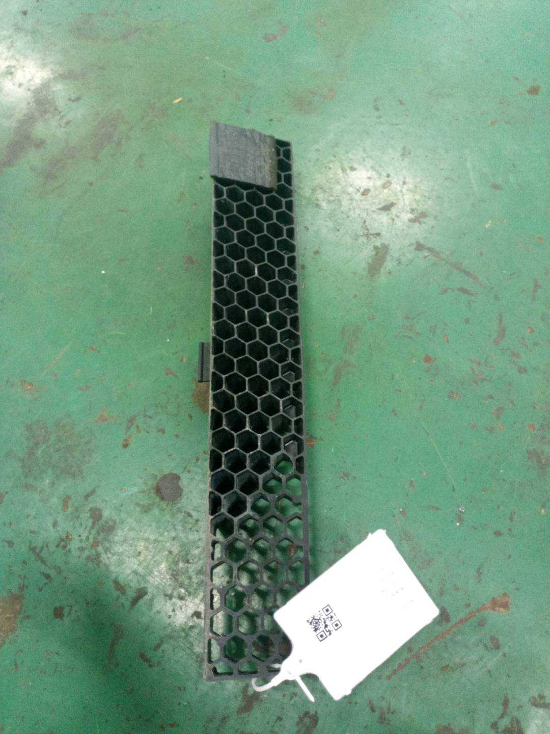 A1697270458 Support Bracket, Right