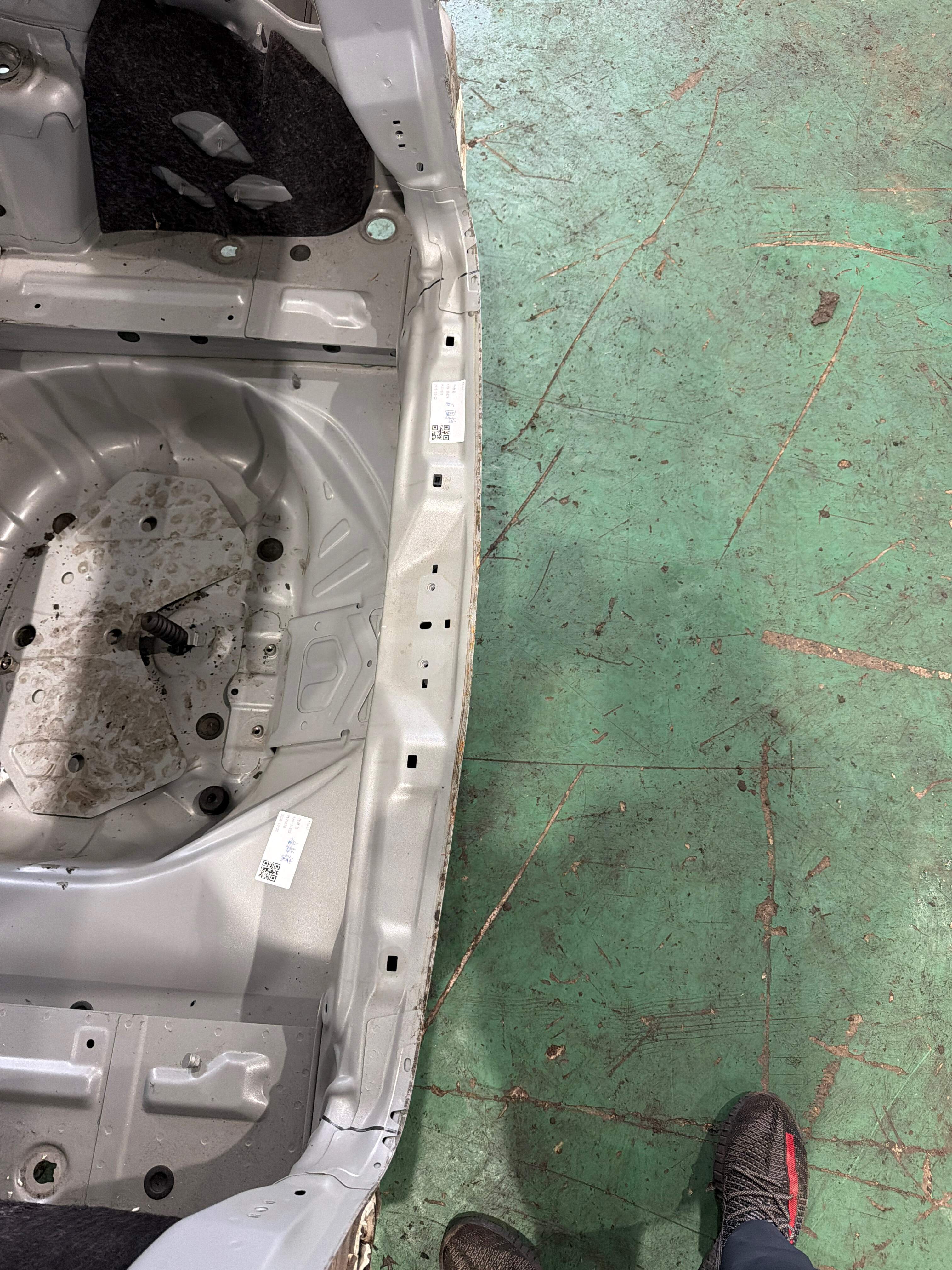 A1696400871 Rear Panel Assembly