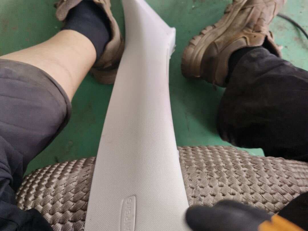 T4N13243LKP A柱内衬(左下)