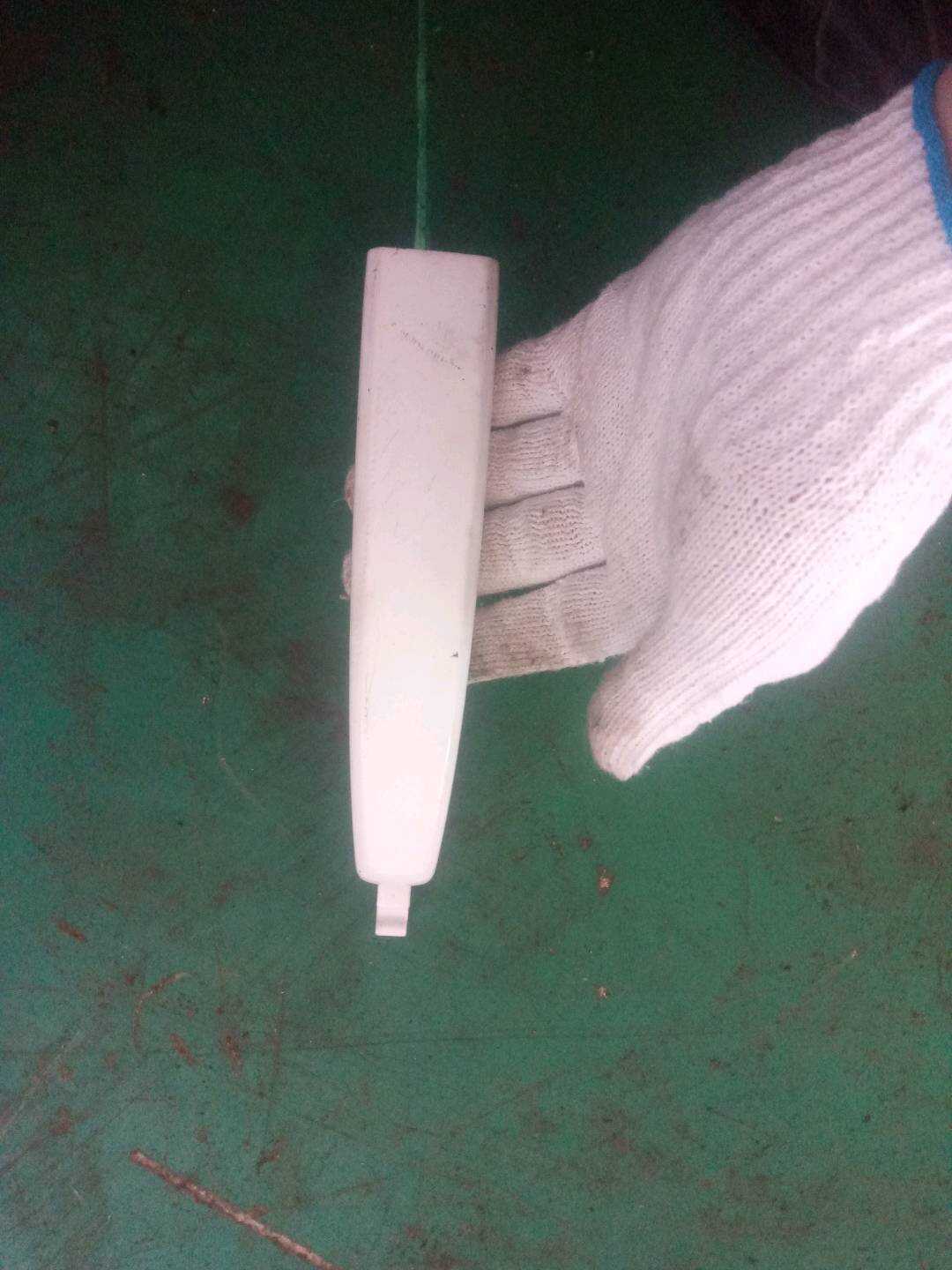 13596145 Rear Door Outer Handle, Left