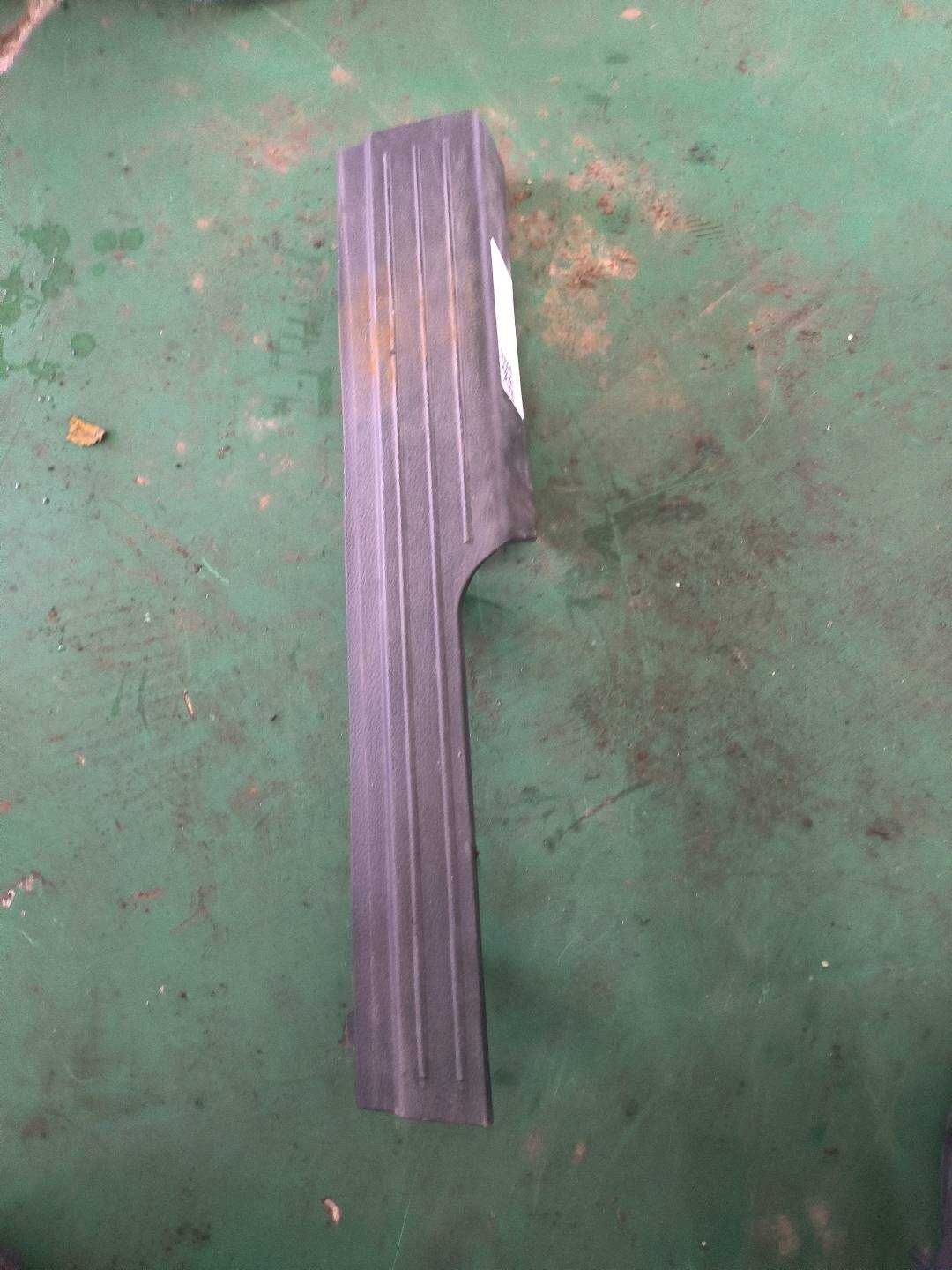 SCH5402510 左前门槛护板总成