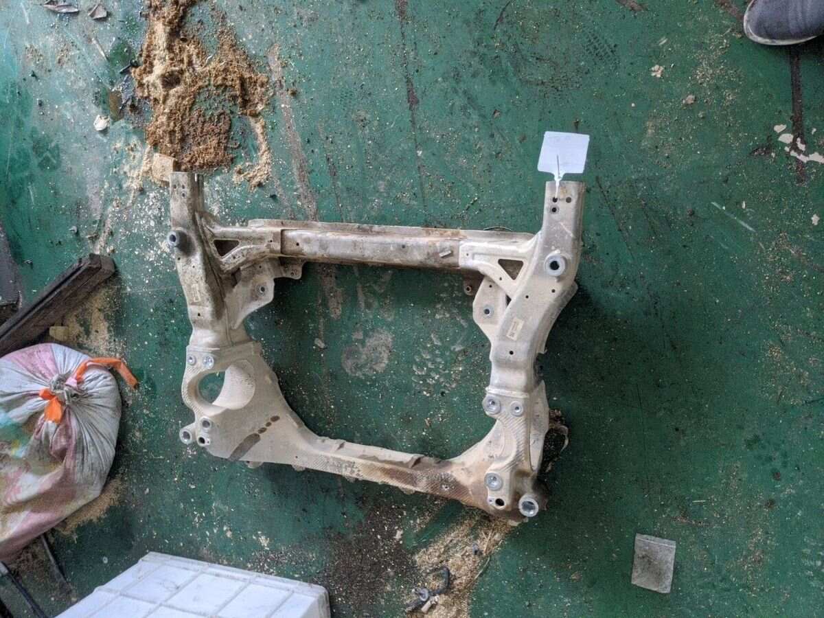 A2533302200 前半轴(右)