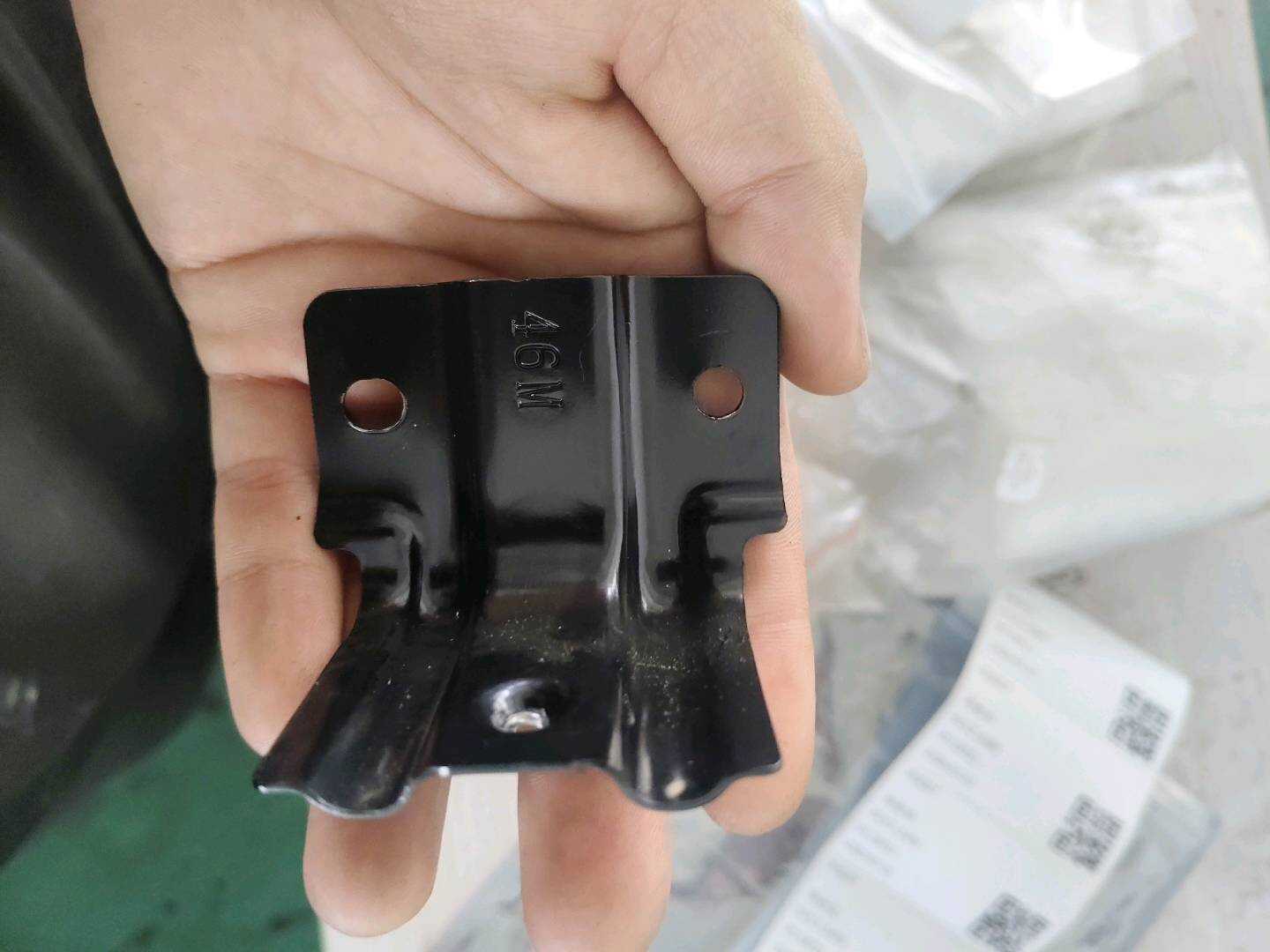 6465003 Cover Mounting Bracket
