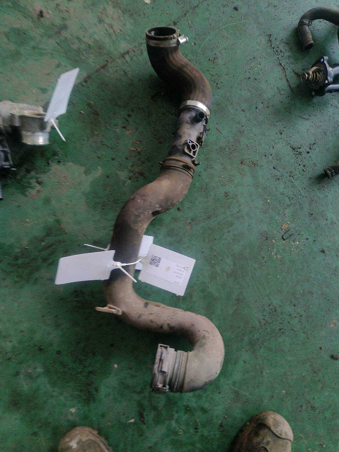 T2H6775 Turbo Intercooler Outlet Pipe