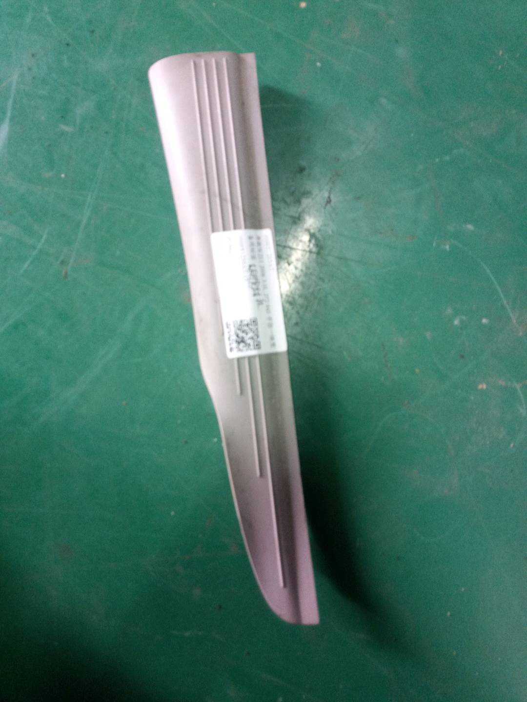 A21168052357F72 后门槛装饰板(右内)