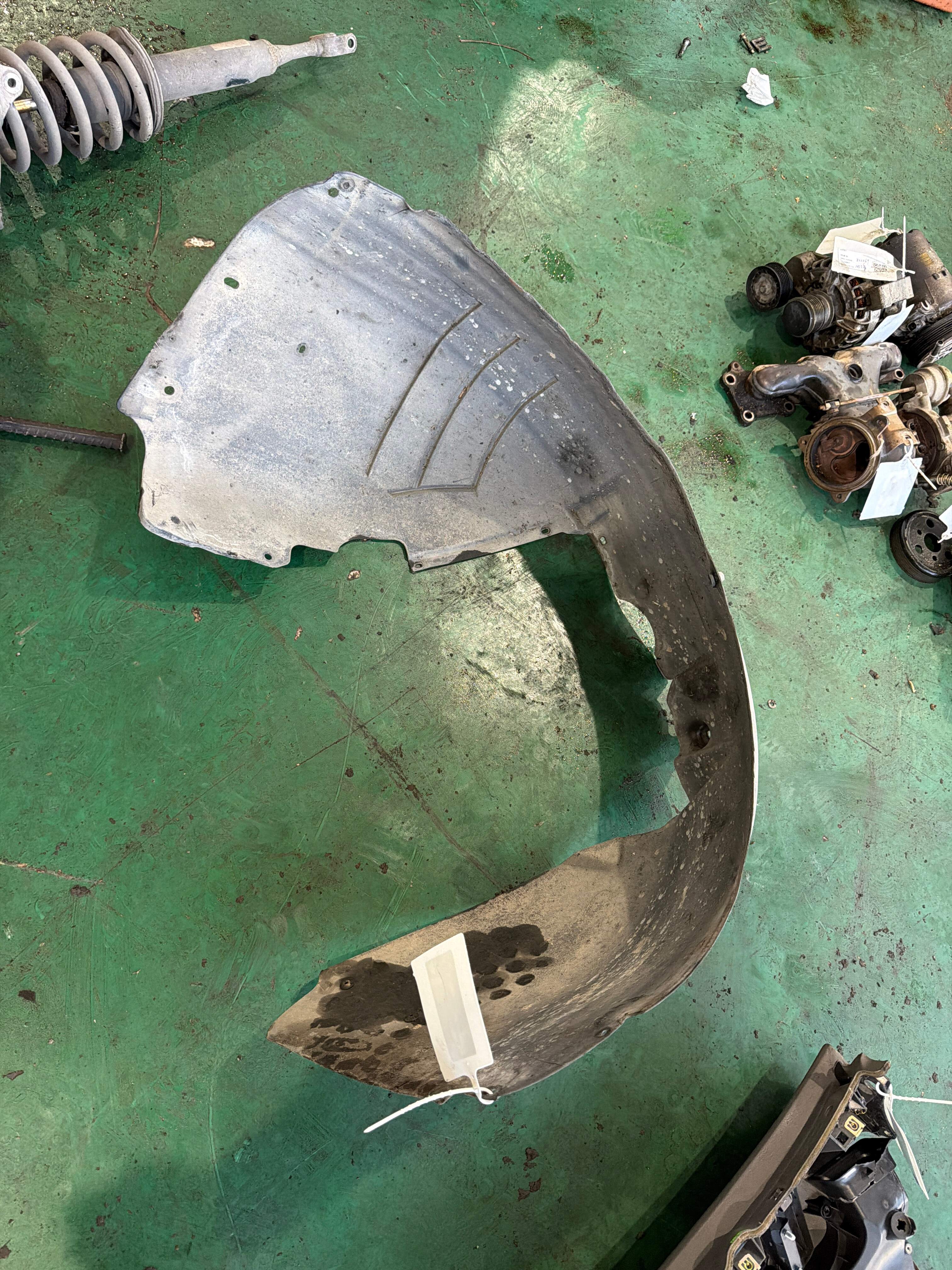 8E0821171B Front Fender Liner, Left