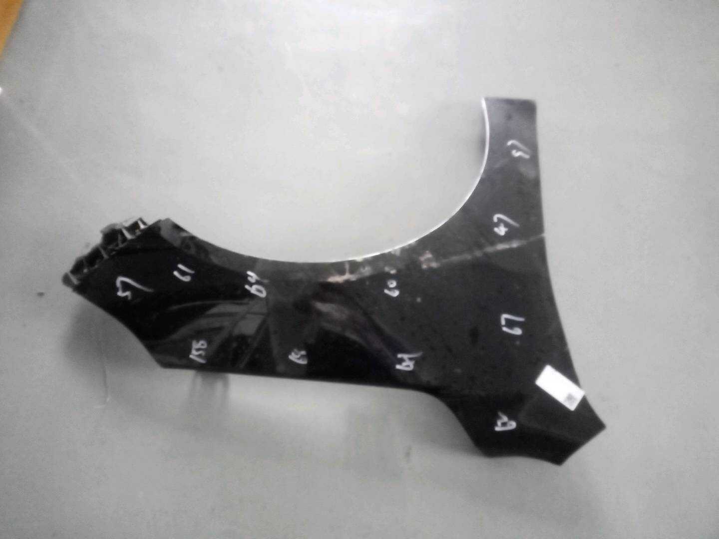 22803840 Front Fender, Right