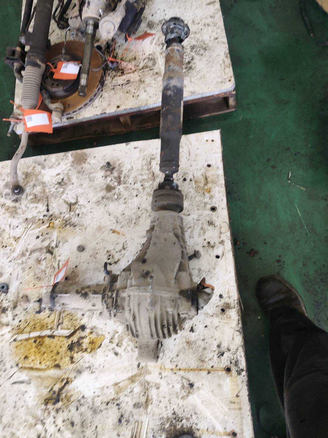 A1643302702 前桥差速器