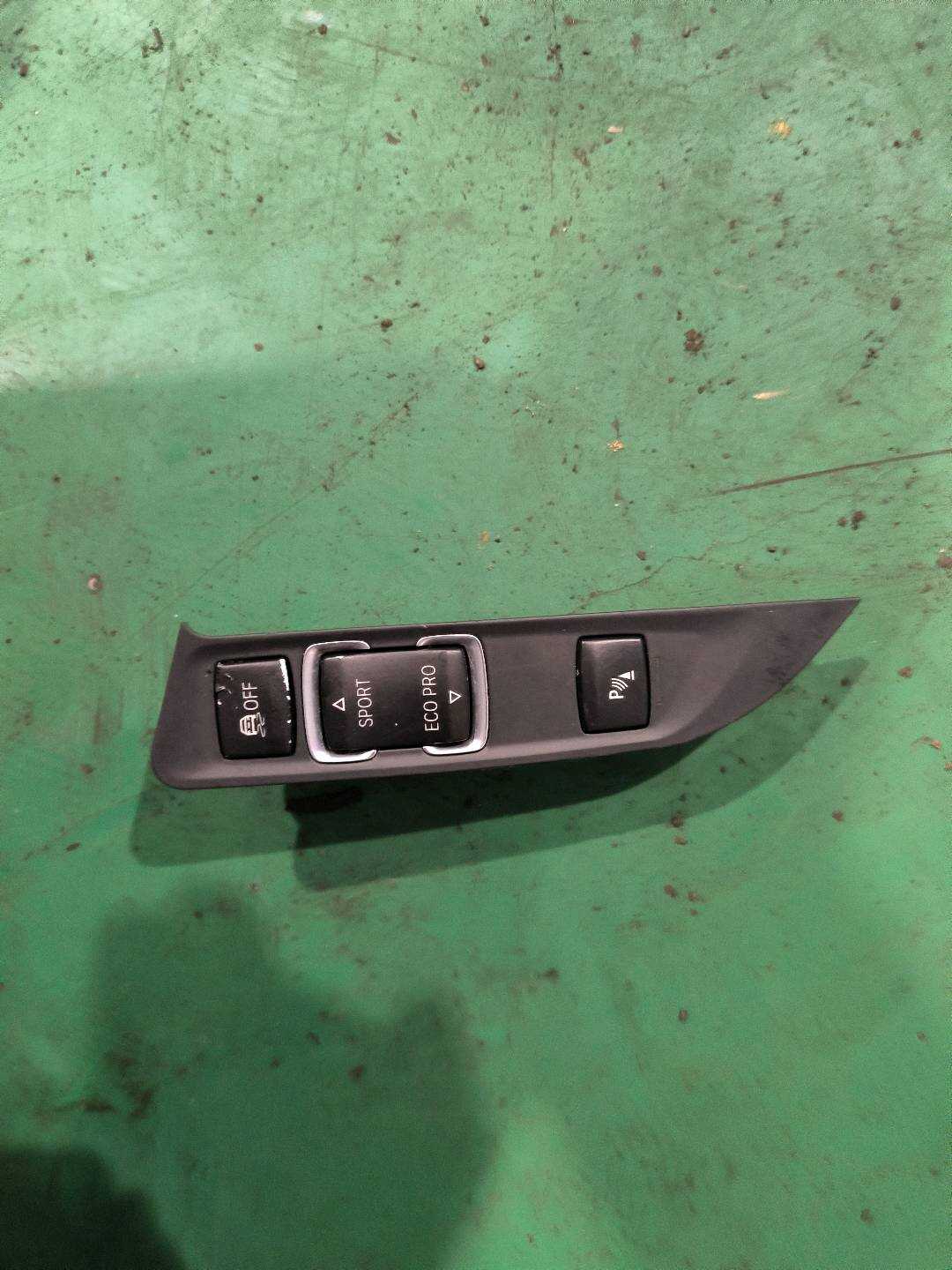 61319252912 Center Console Multi-Function Switch