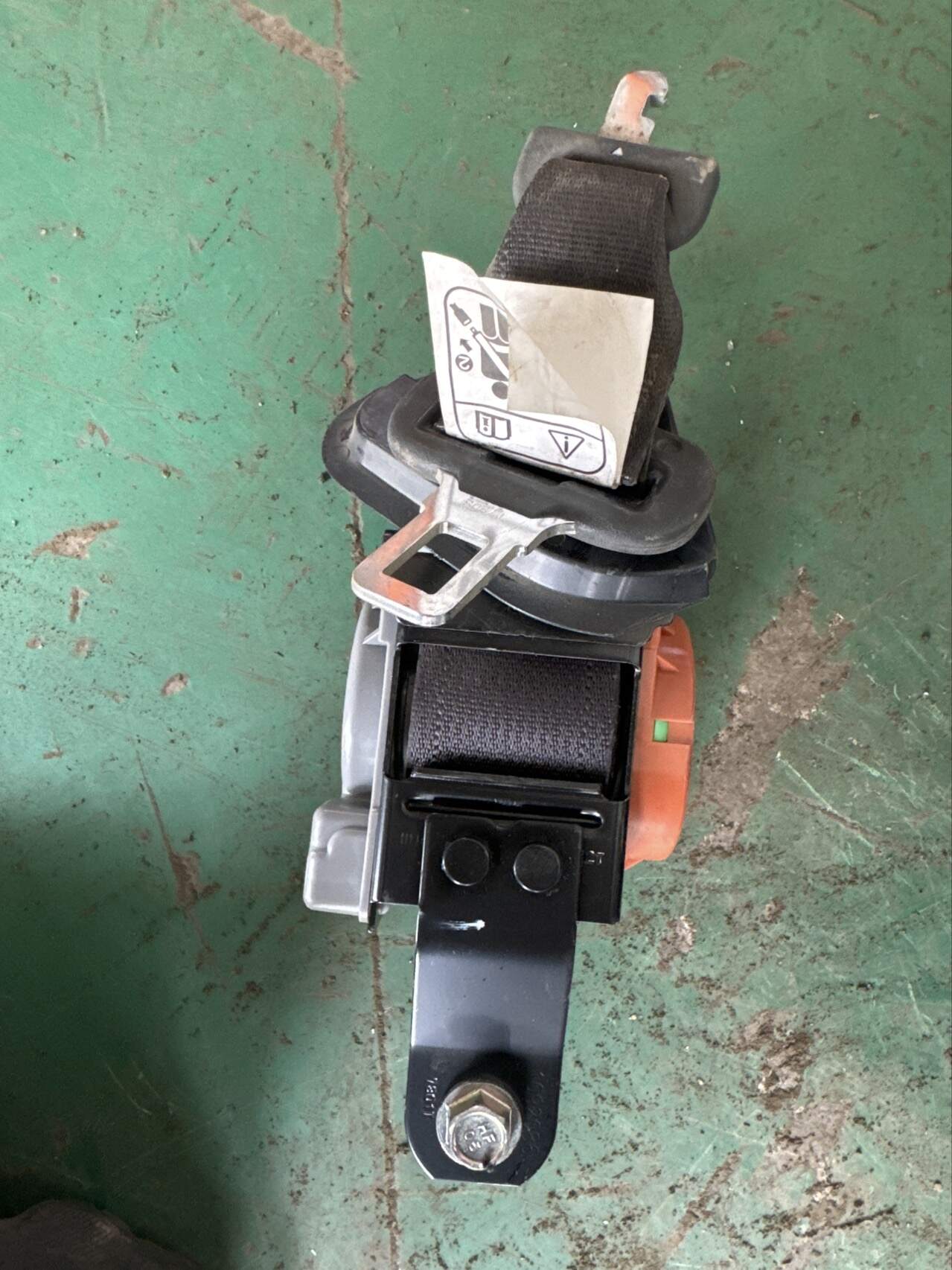 04829T7JH00ZA Rear Seat Center Belt