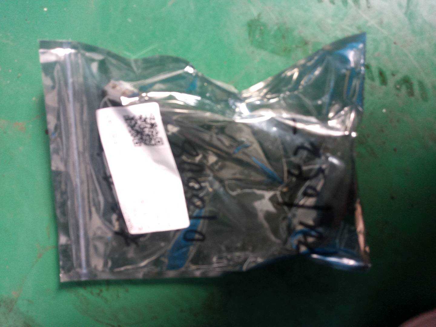 793901F000 前门限位器(右)