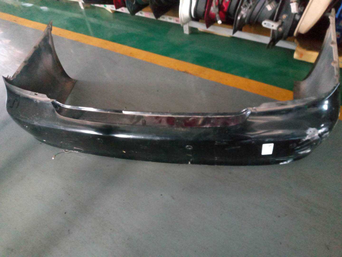 5215933912 后保险杠皮