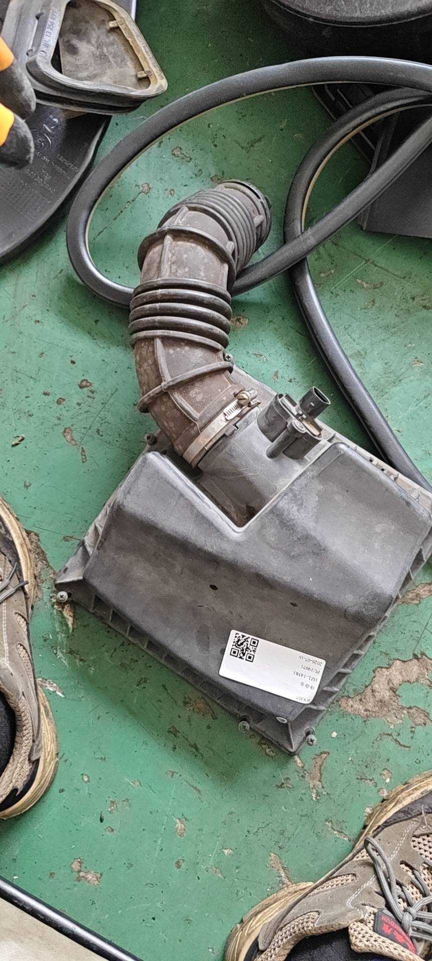 13301783 Air Filter Housing, Upper