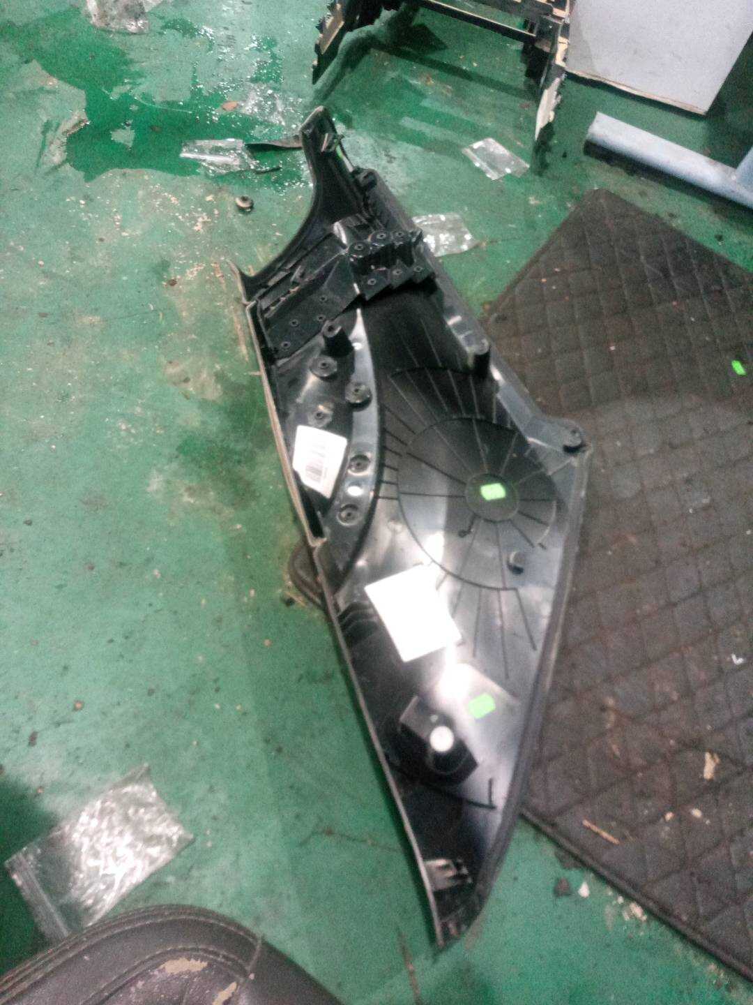 51477361747 C柱内衬(左下)