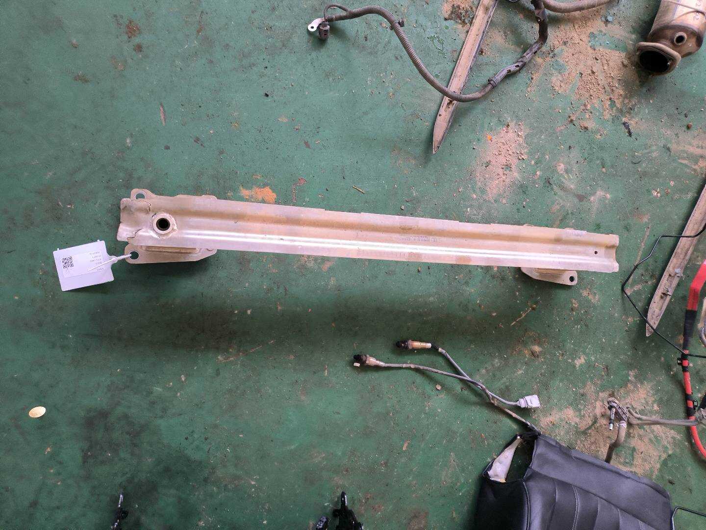 8W0807309 Rear Bumper Frame