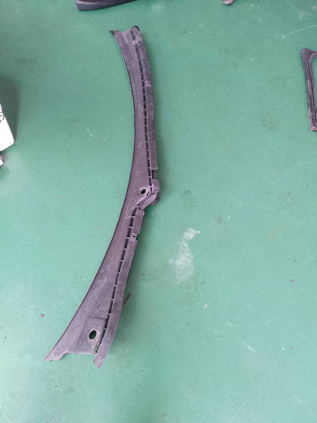 8R1819403 Dehydrator