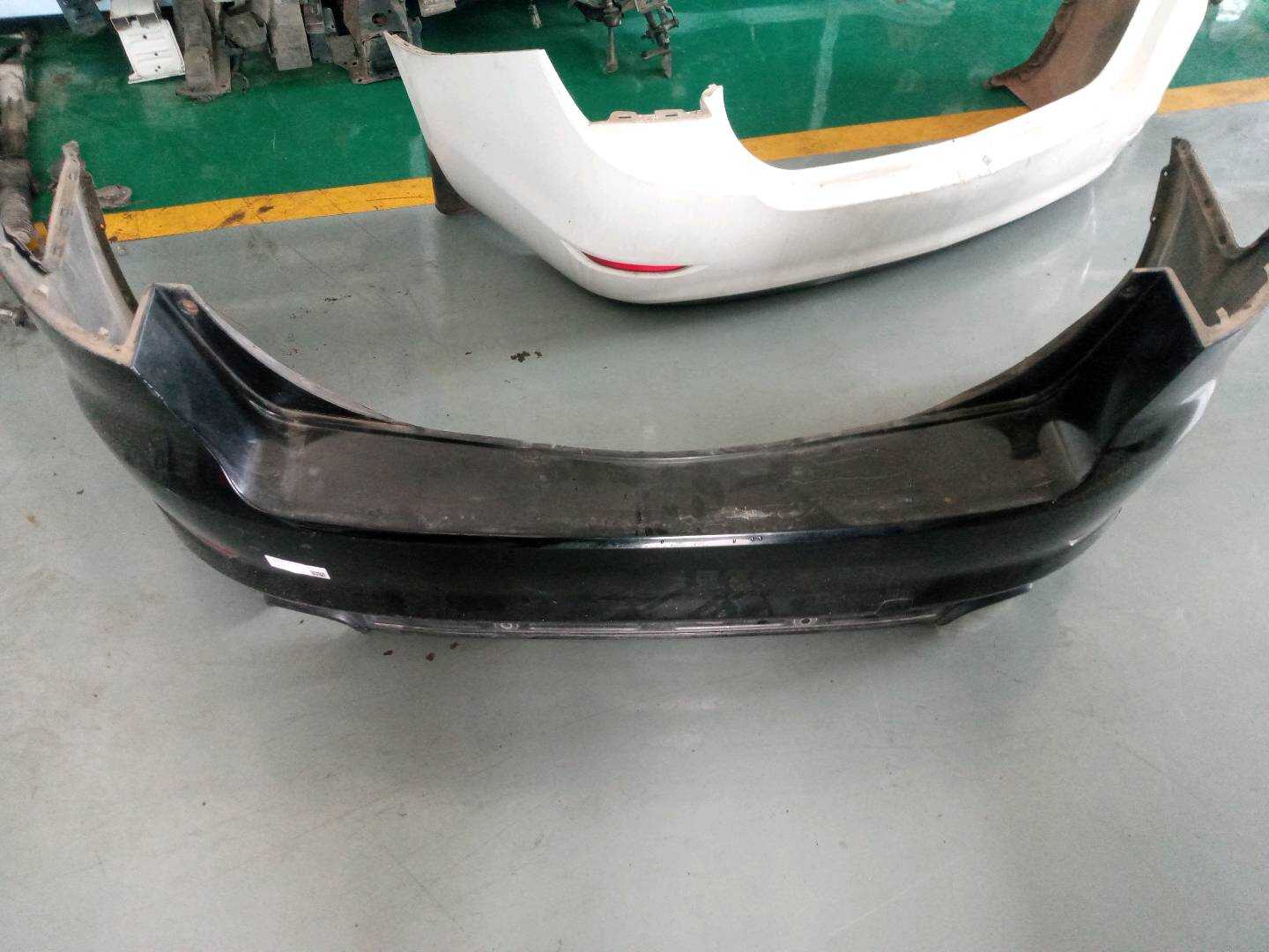 8S71F17906AEXWAA 后保险杠皮