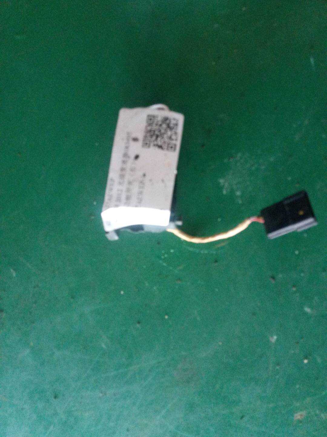 4E0951527AEWEP 方向盘多功能开关（右）