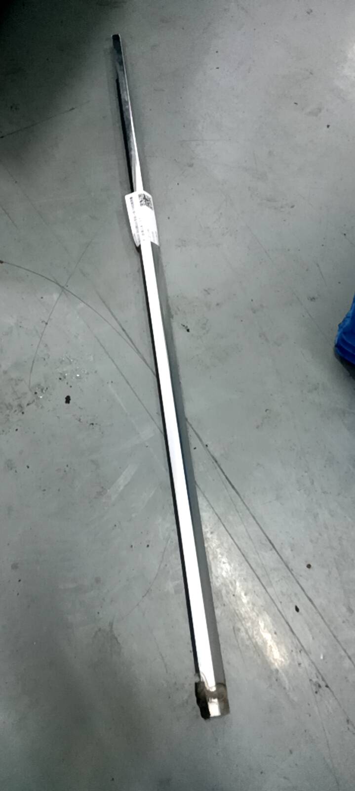 C2Z11340 Front Door Window Molding (Left Outer)