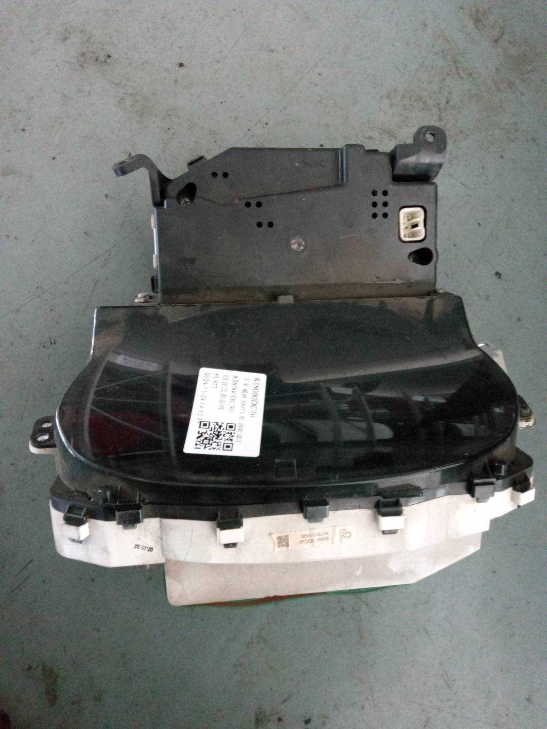838000DC30 组合仪表总成