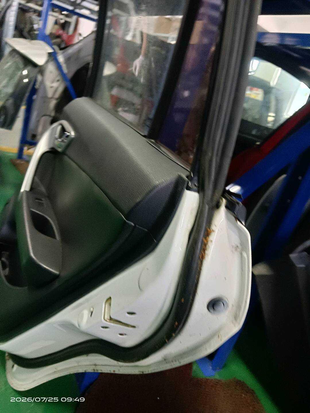 SEDBB34V6028 尾盖总成