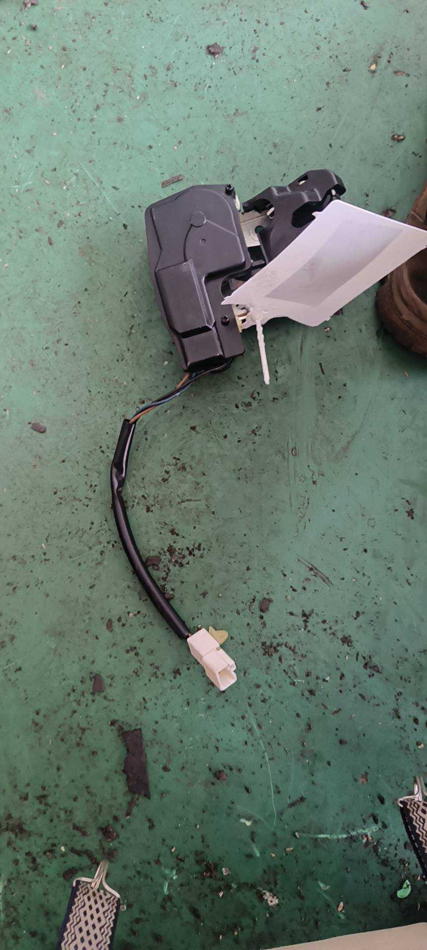 26209658 Trunk Lid Lock Mechanism