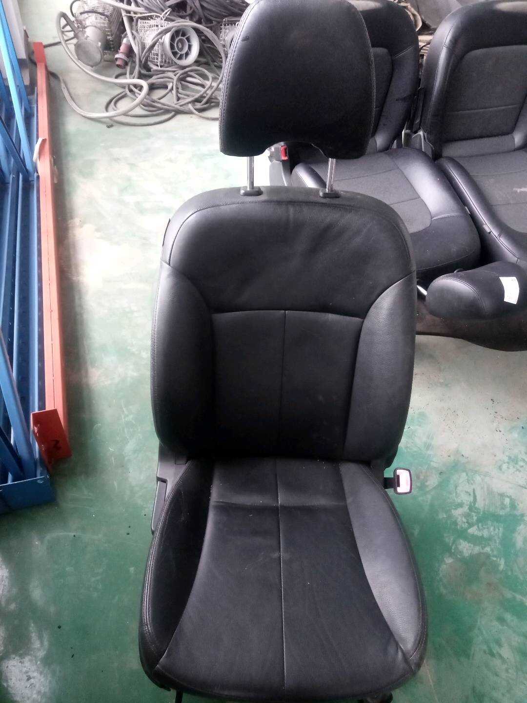 64100FG020 副驾驶员座椅总成