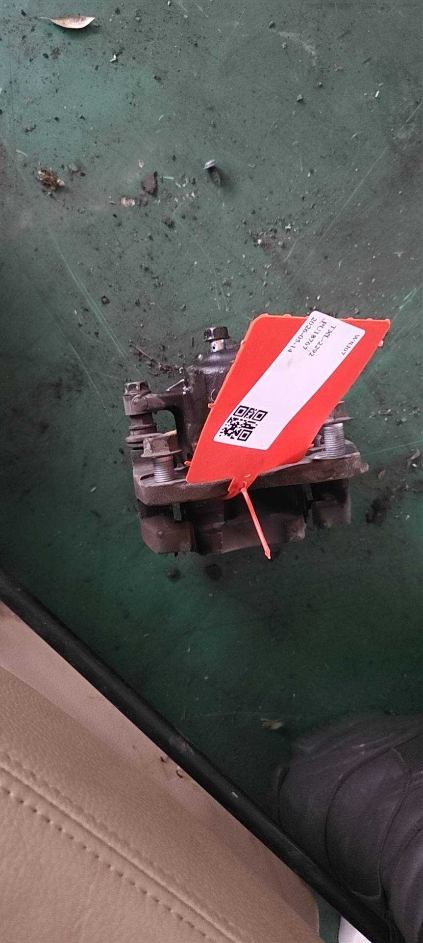 4783042061 后制动分泵(右)