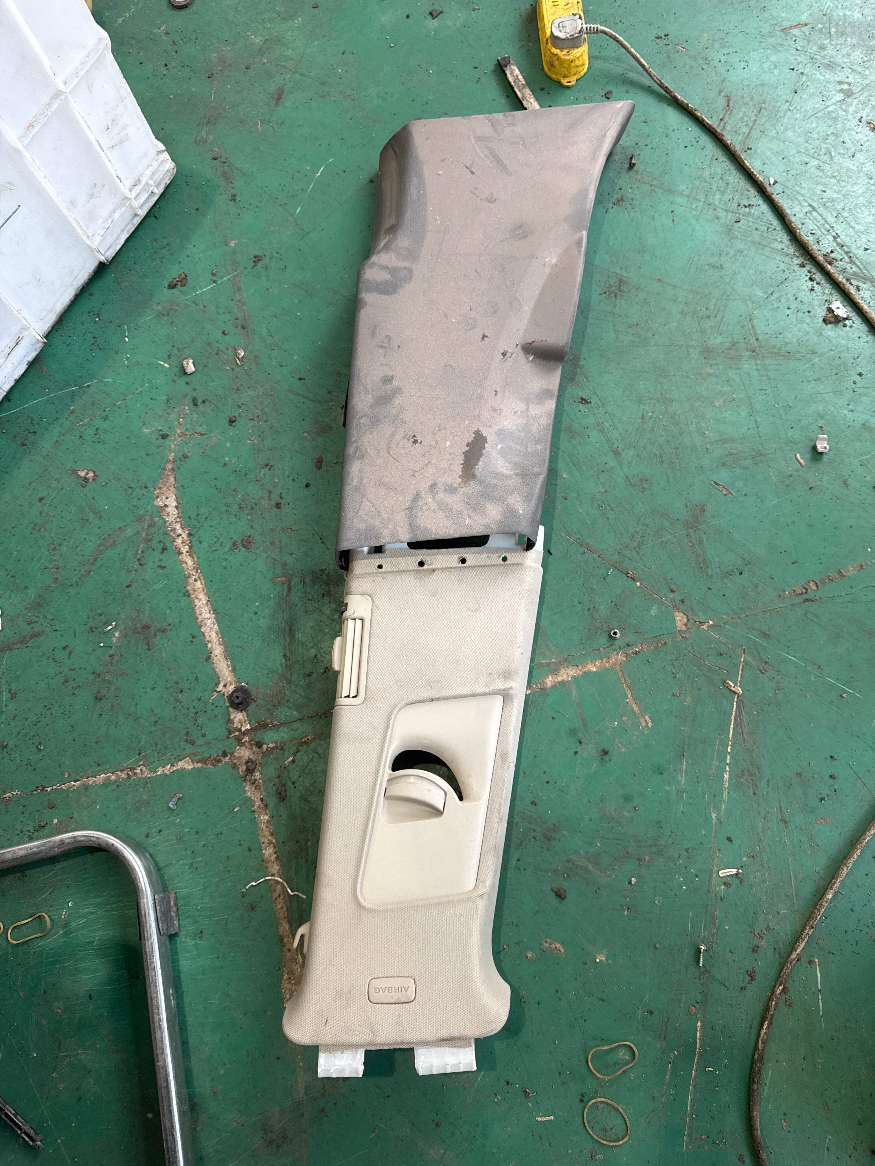 4L0867240H B柱内衬(右下)