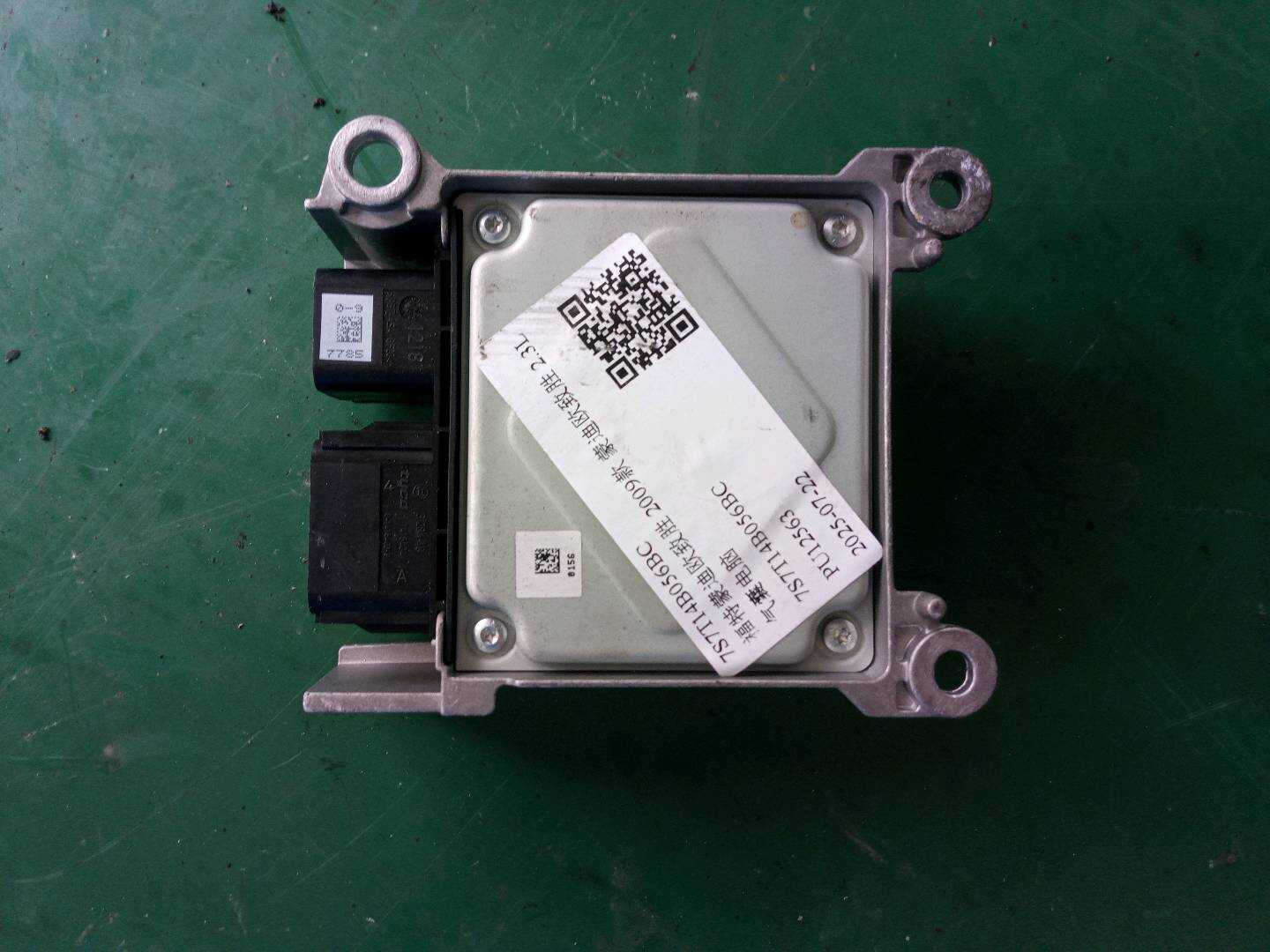 7S7T14B056BC 气囊电脑