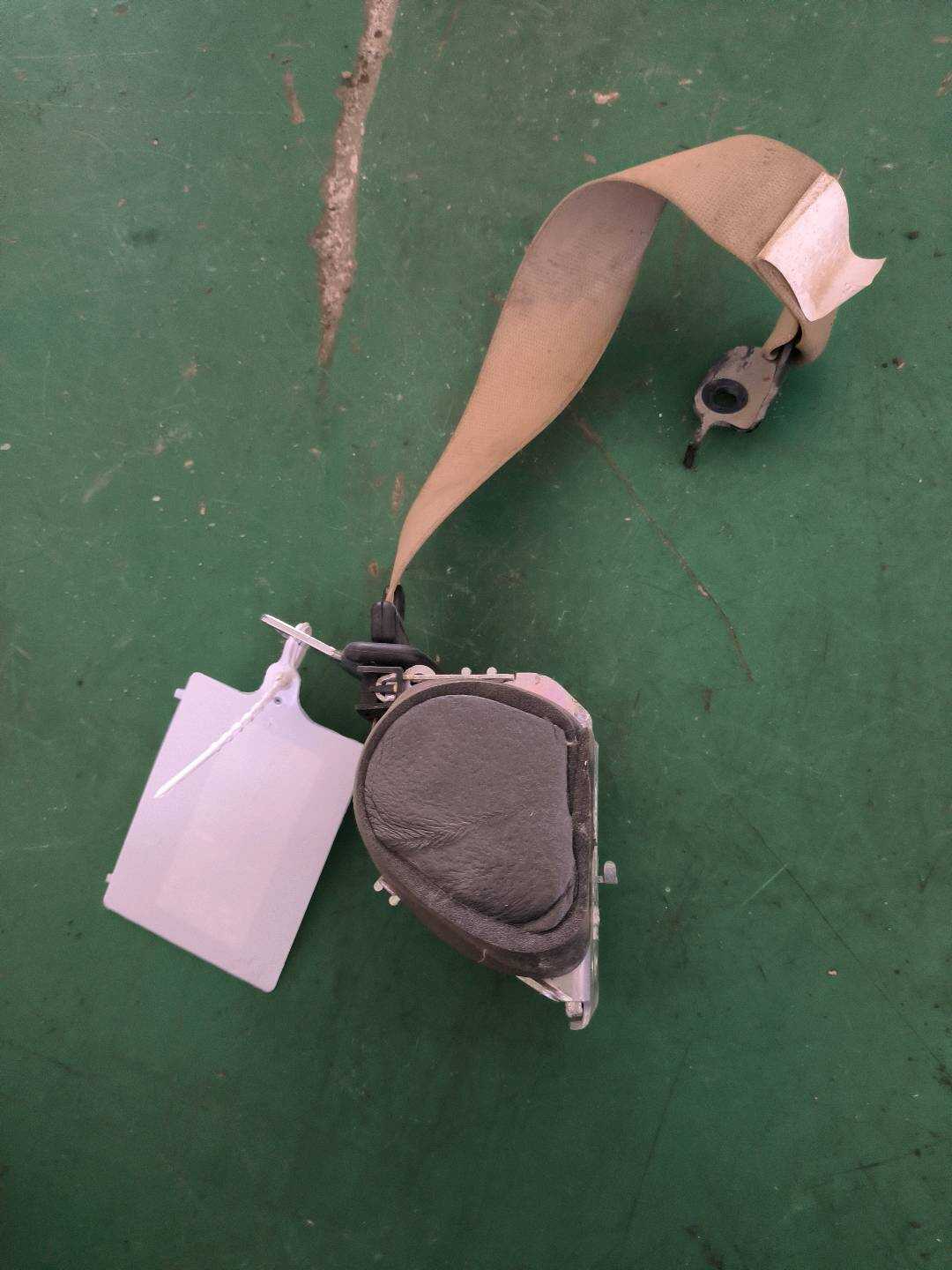 72117266551 后座椅侧安全带(右)