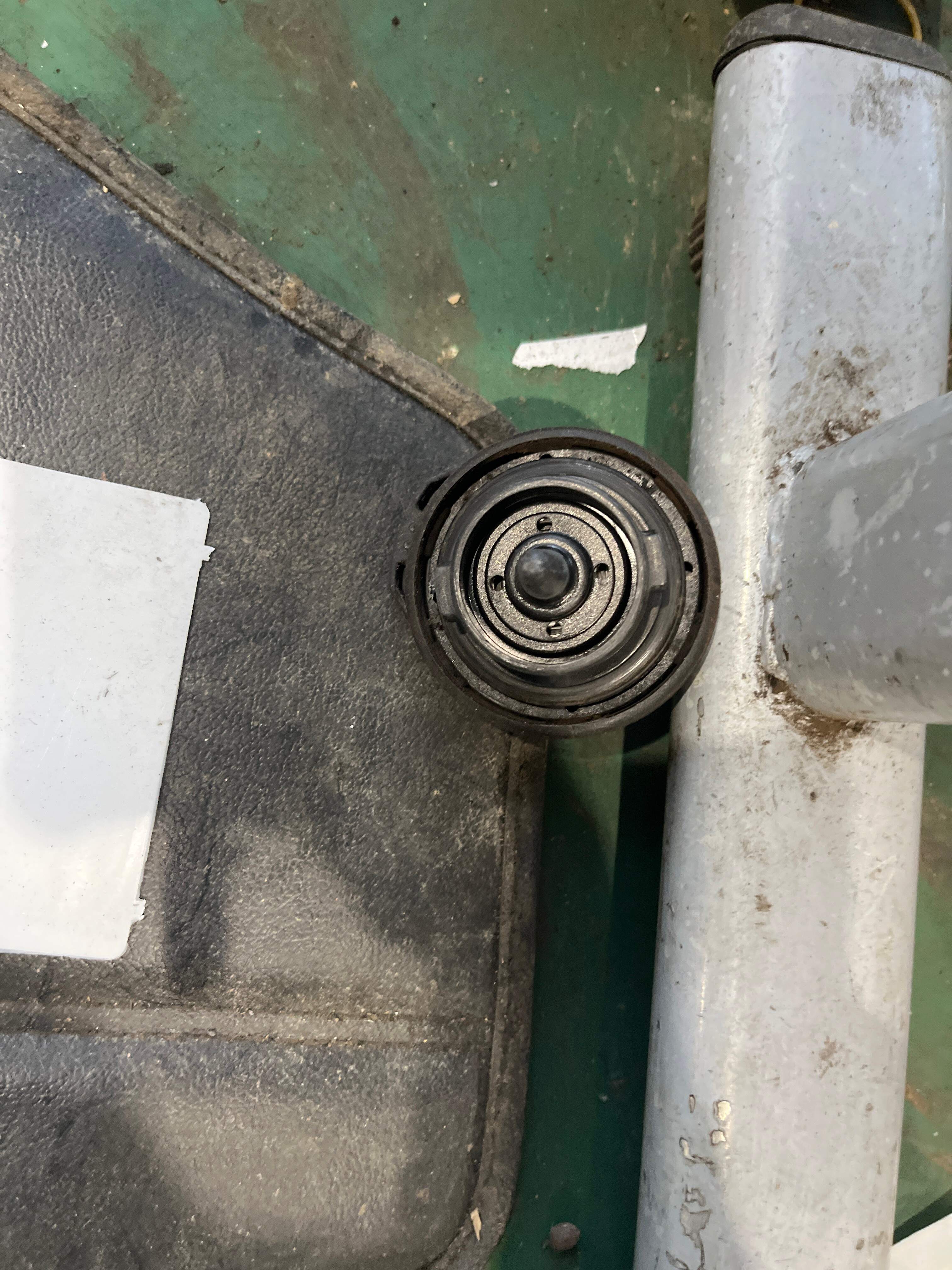 8T0201550 Fuel Tank Filler Cap (Inner)