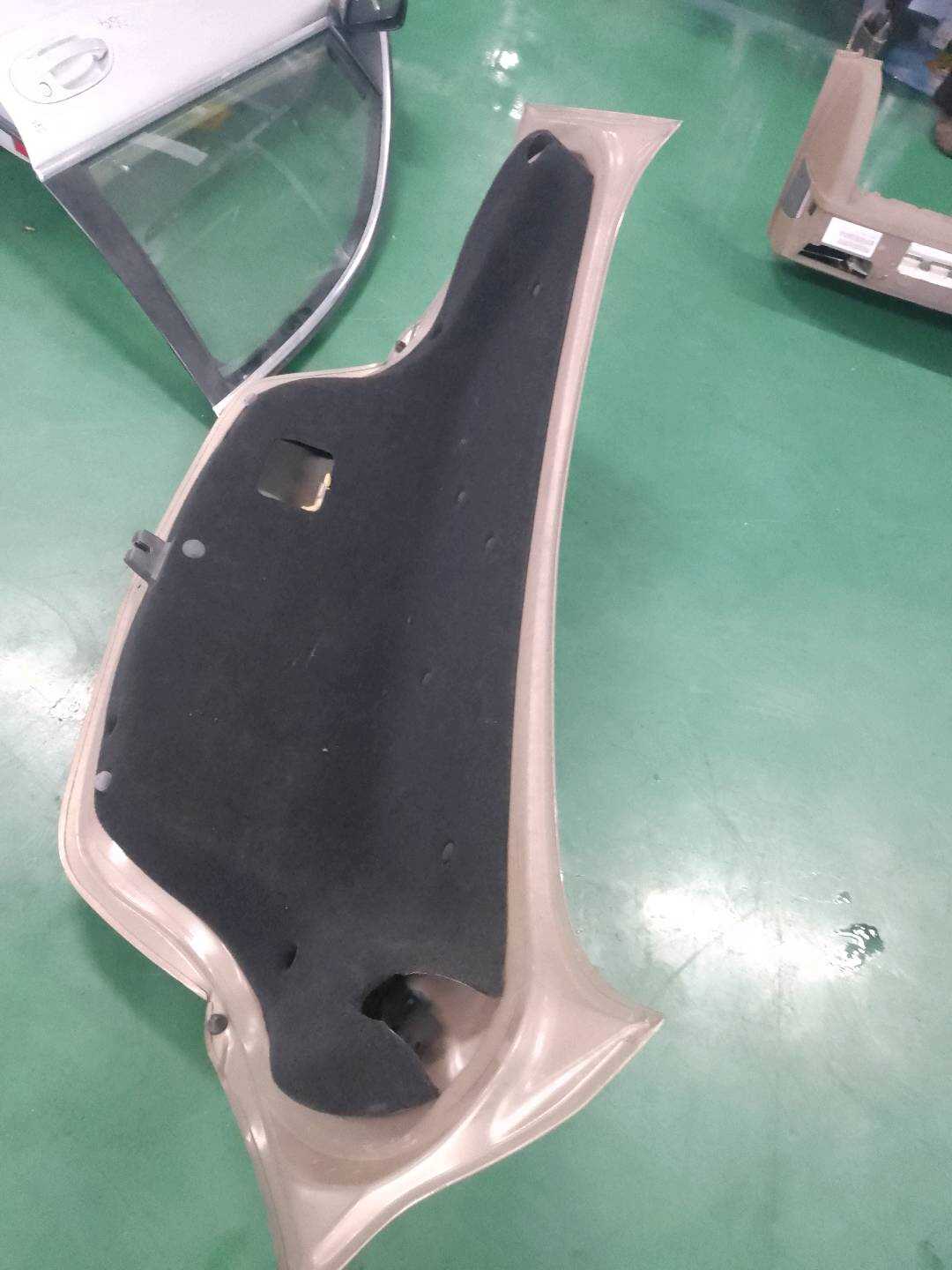 13248705 Trunk Lid Assembly