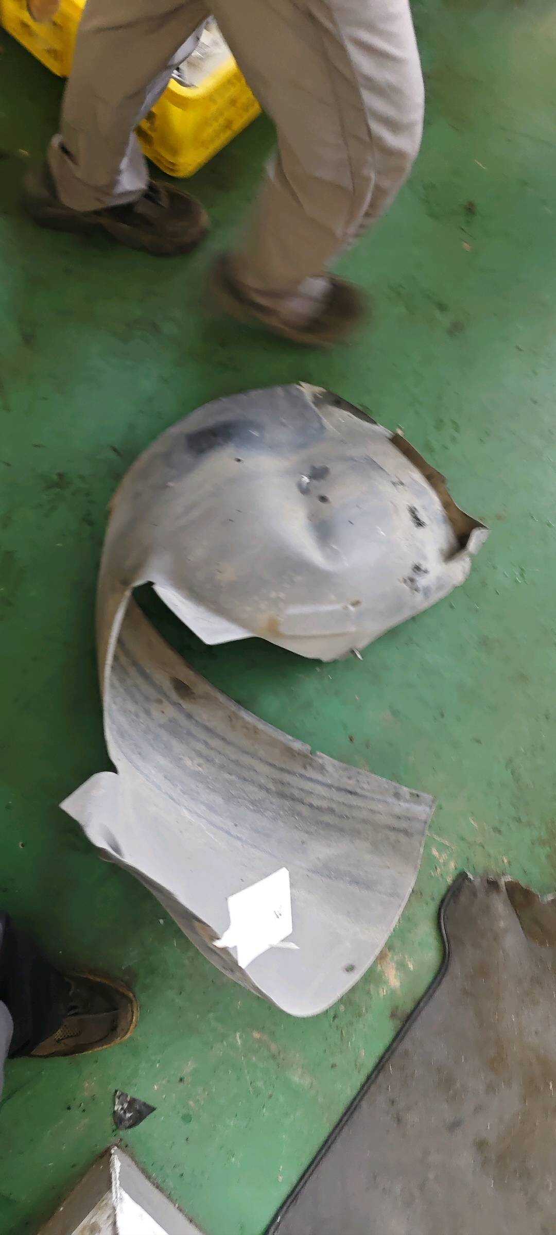 L3C8805978A 前叶子板内衬(右后)