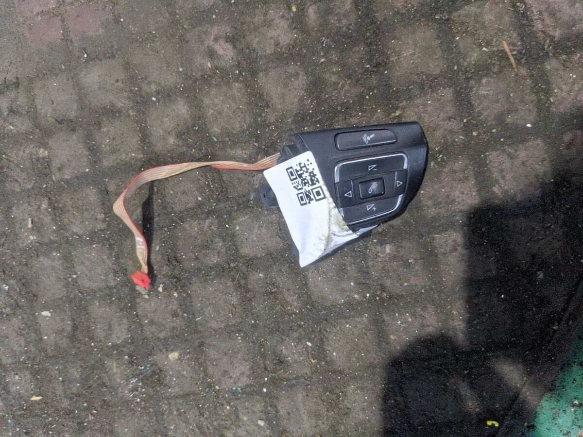 5C0959537 方向盘多功能开关(左)